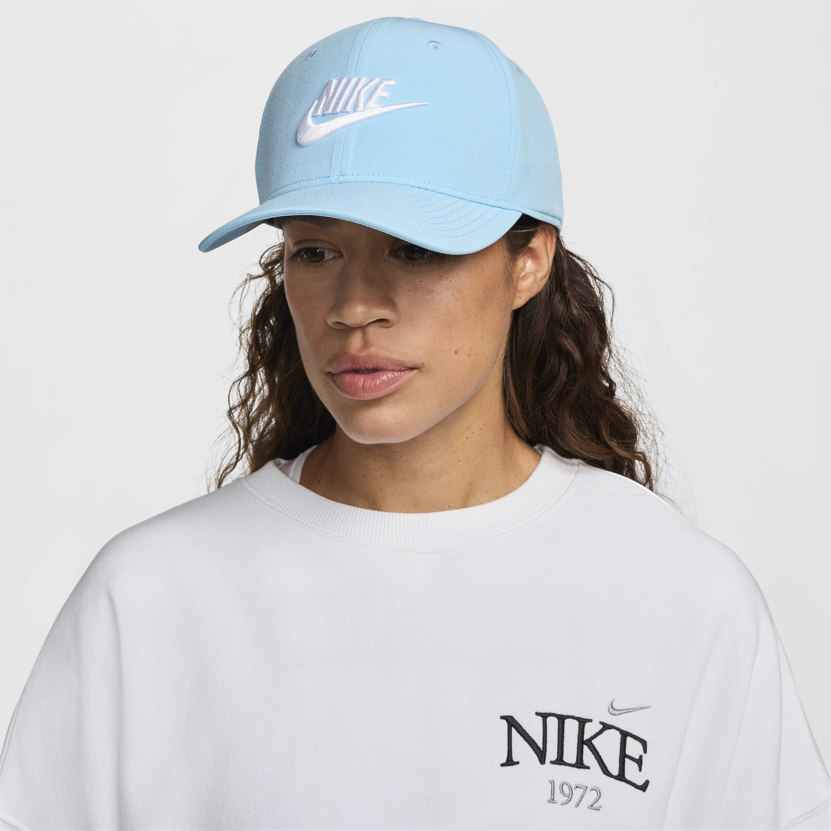 Nike Rise Structured SwooshFlex Futura Cap