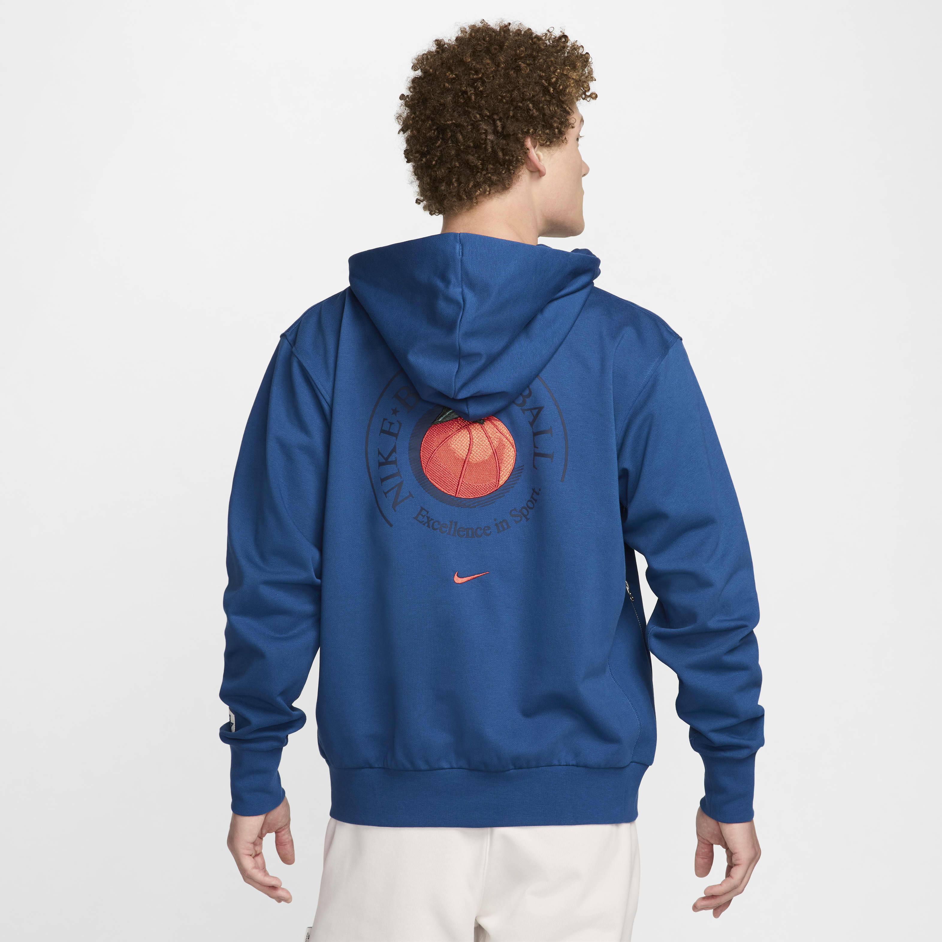 Nike Standard Issue Men's Dri-FIT Basketball Pullover Hoodie