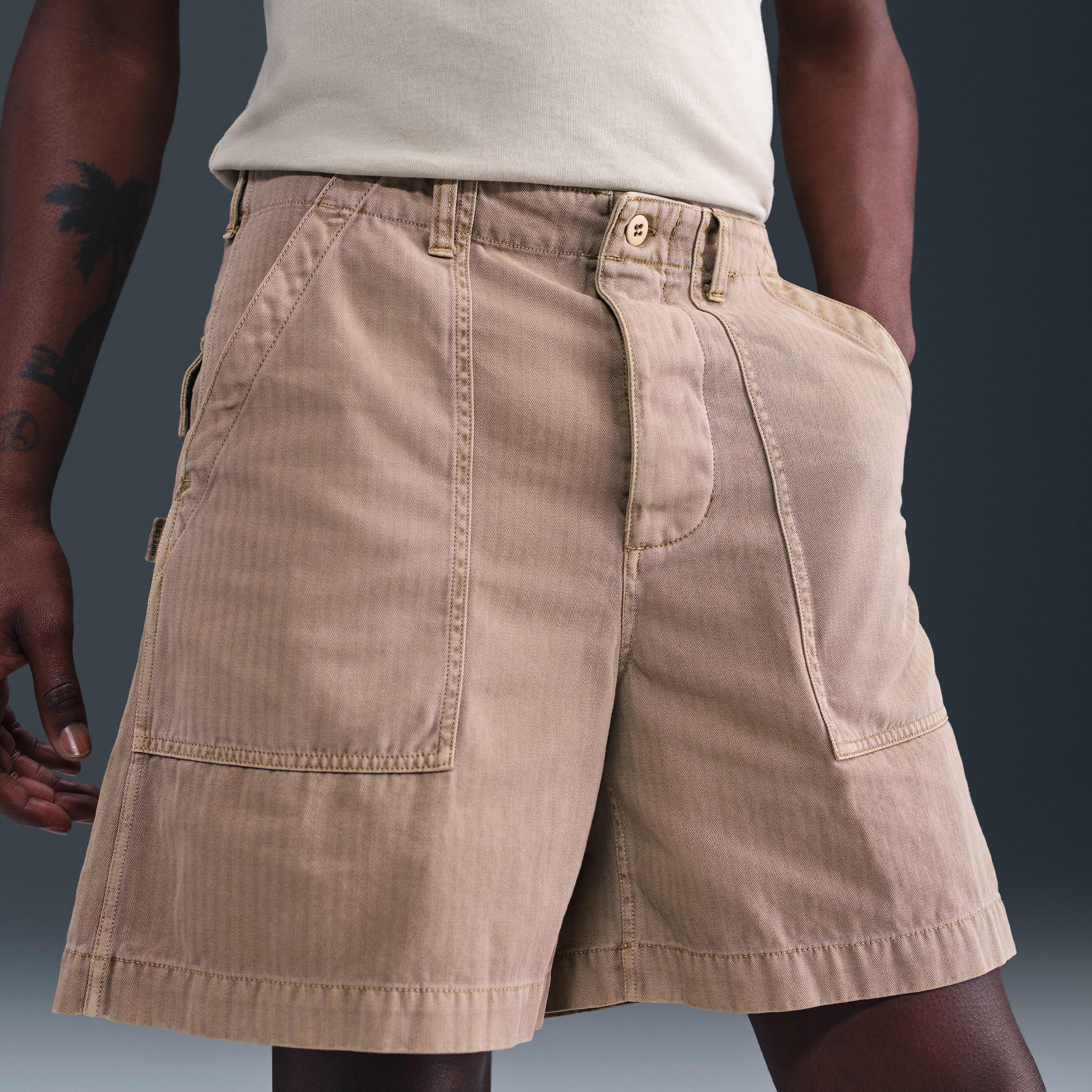 Nike Life Men's Fatigue Shorts