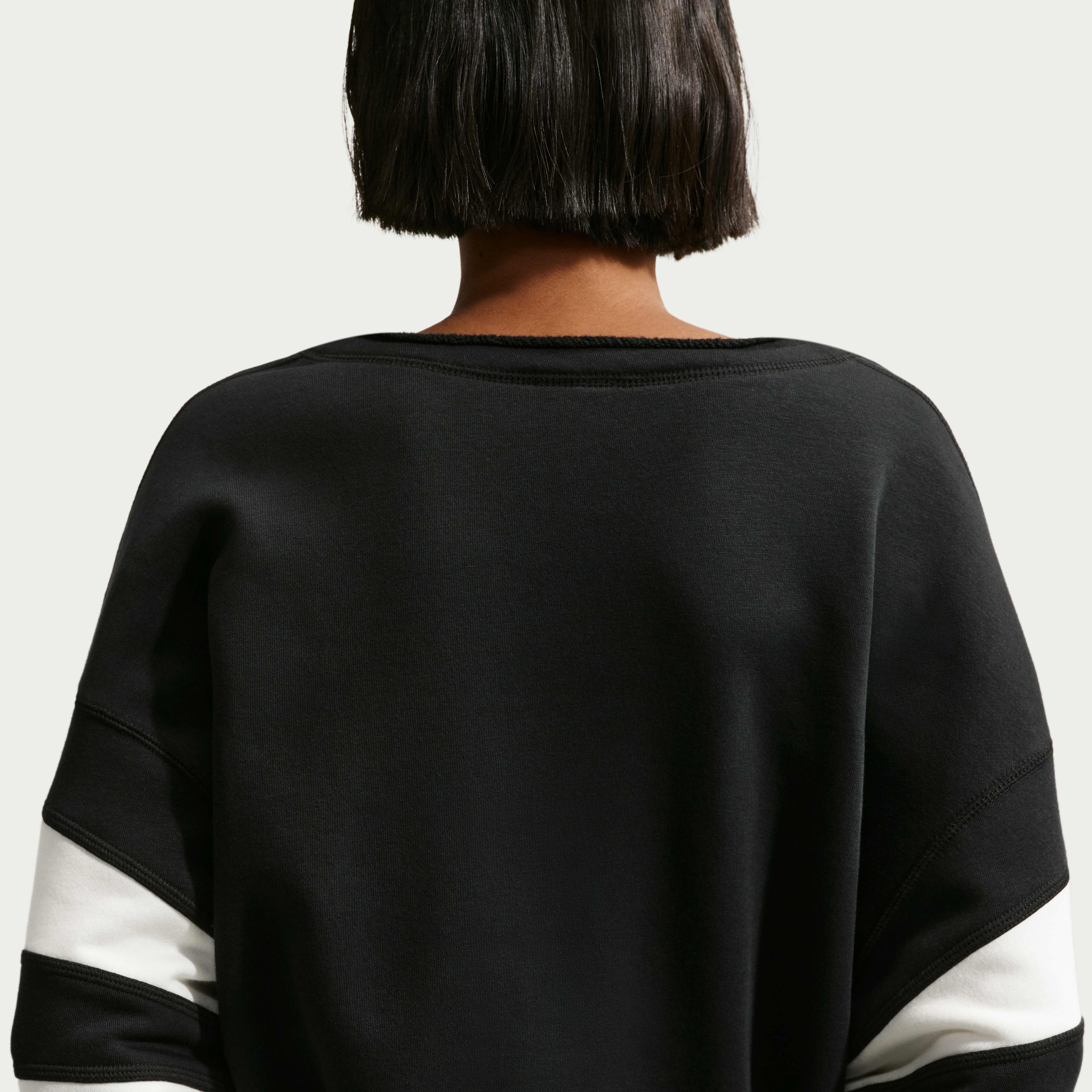 Nike Sportswear Club Fleece Women's Oversized V-Neck Sweatshirt