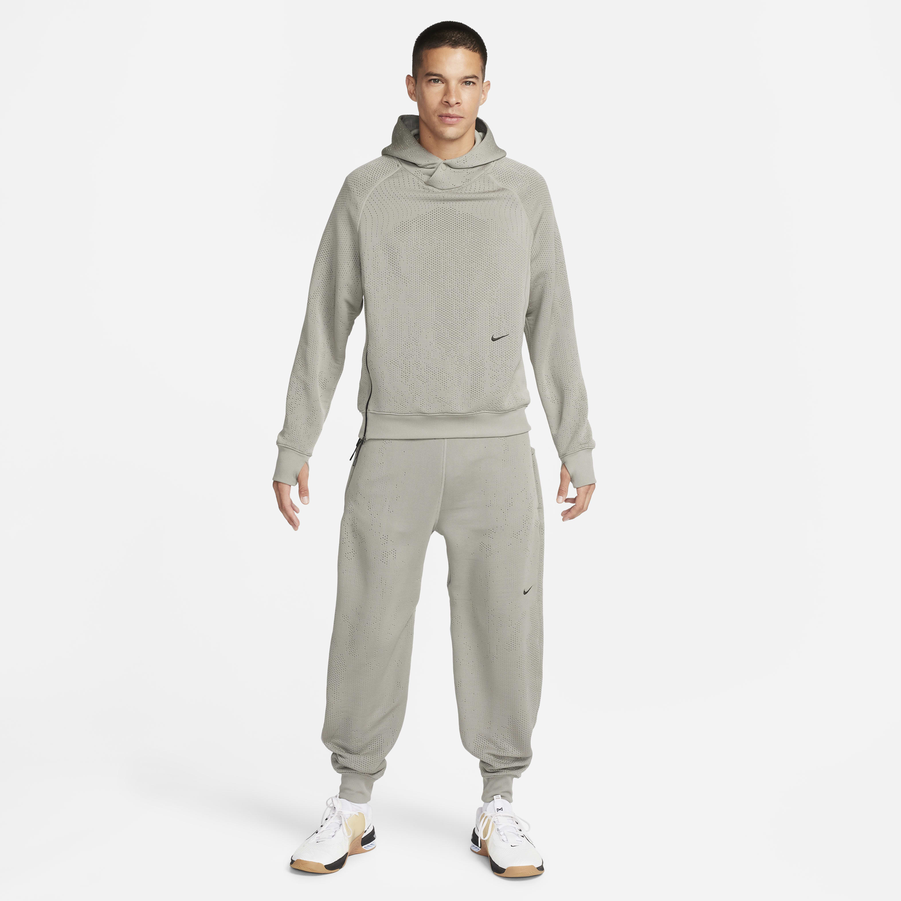 Nike A.P.S. Men's Therma-FIT Versatile Pants