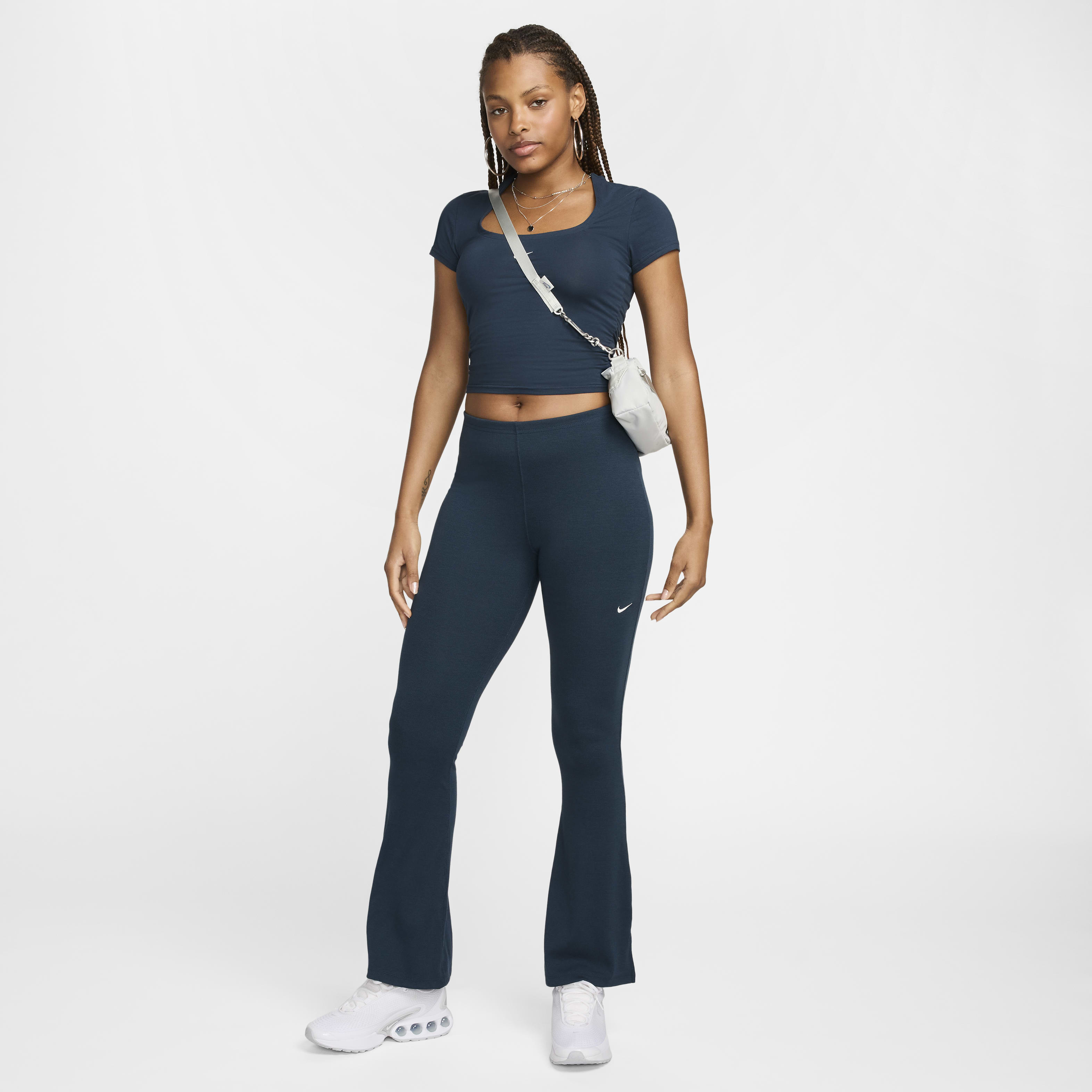 Nike Sportswear Chill Knit Women's Tight Mini-Rib Flared Leggings