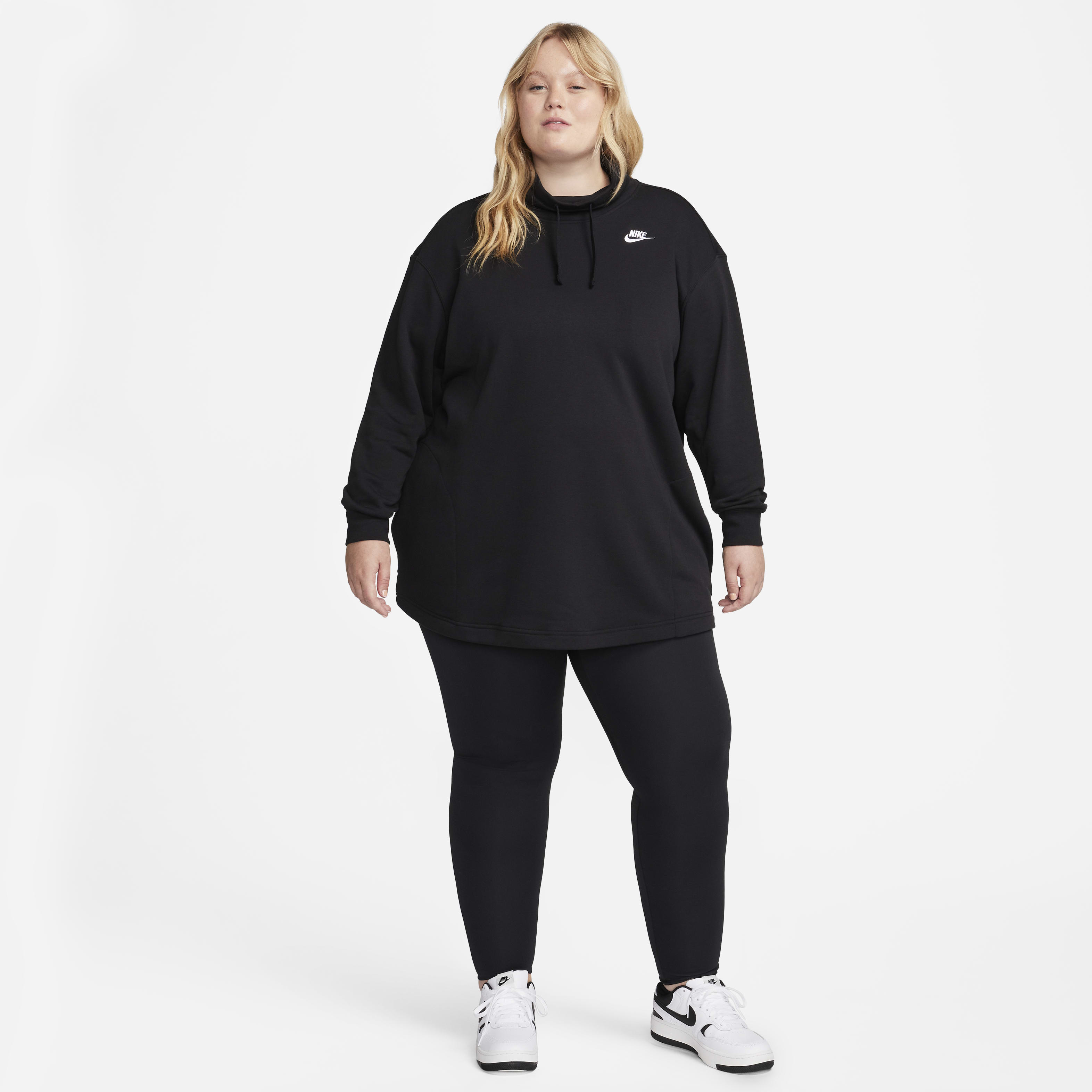 Nike Sportswear Club Fleece Women's Oversized Mock-Neck Sweatshirt (Plus Size)