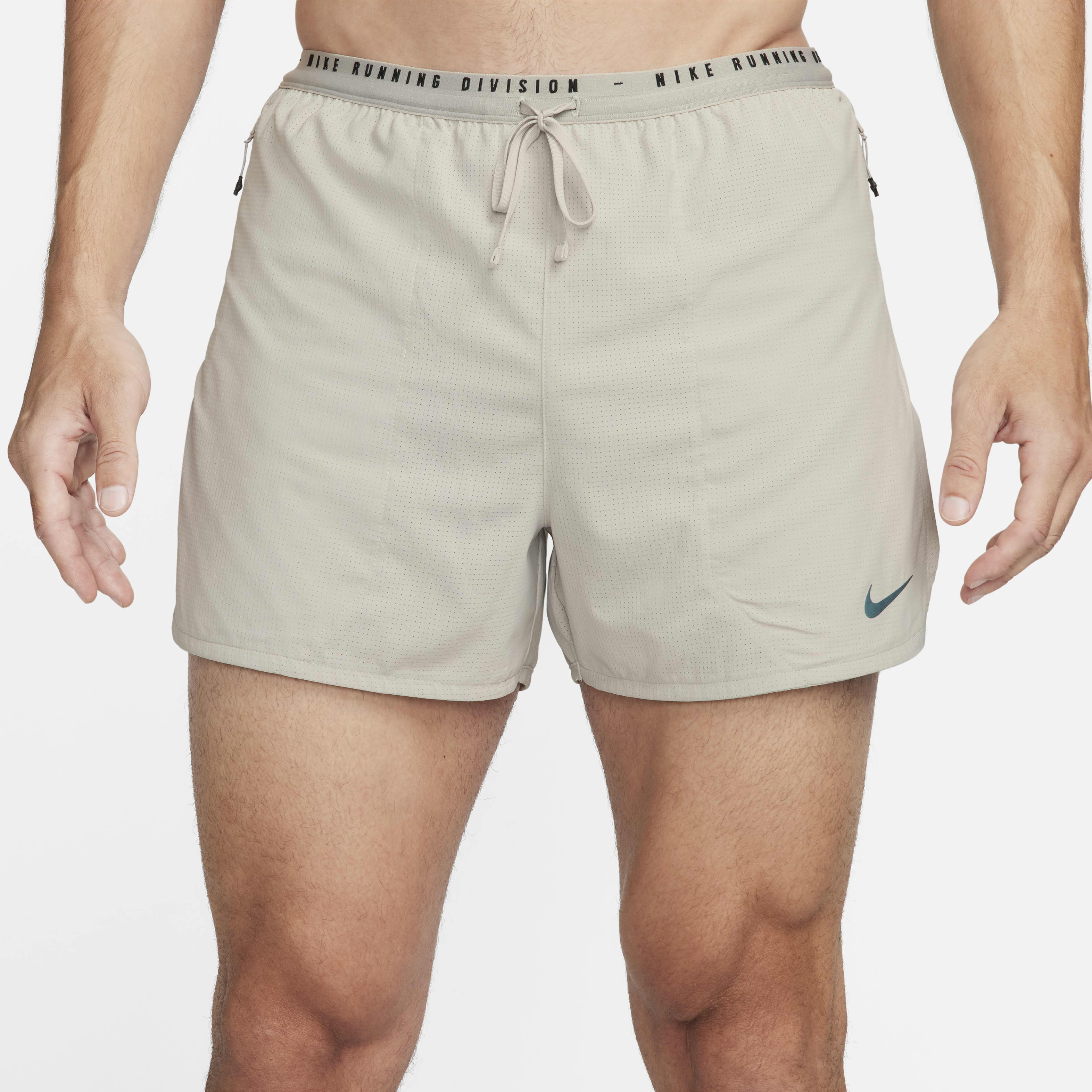 Nike Dri-FIT ADV Run Division Men's 4" Brief-Lined Running Shorts