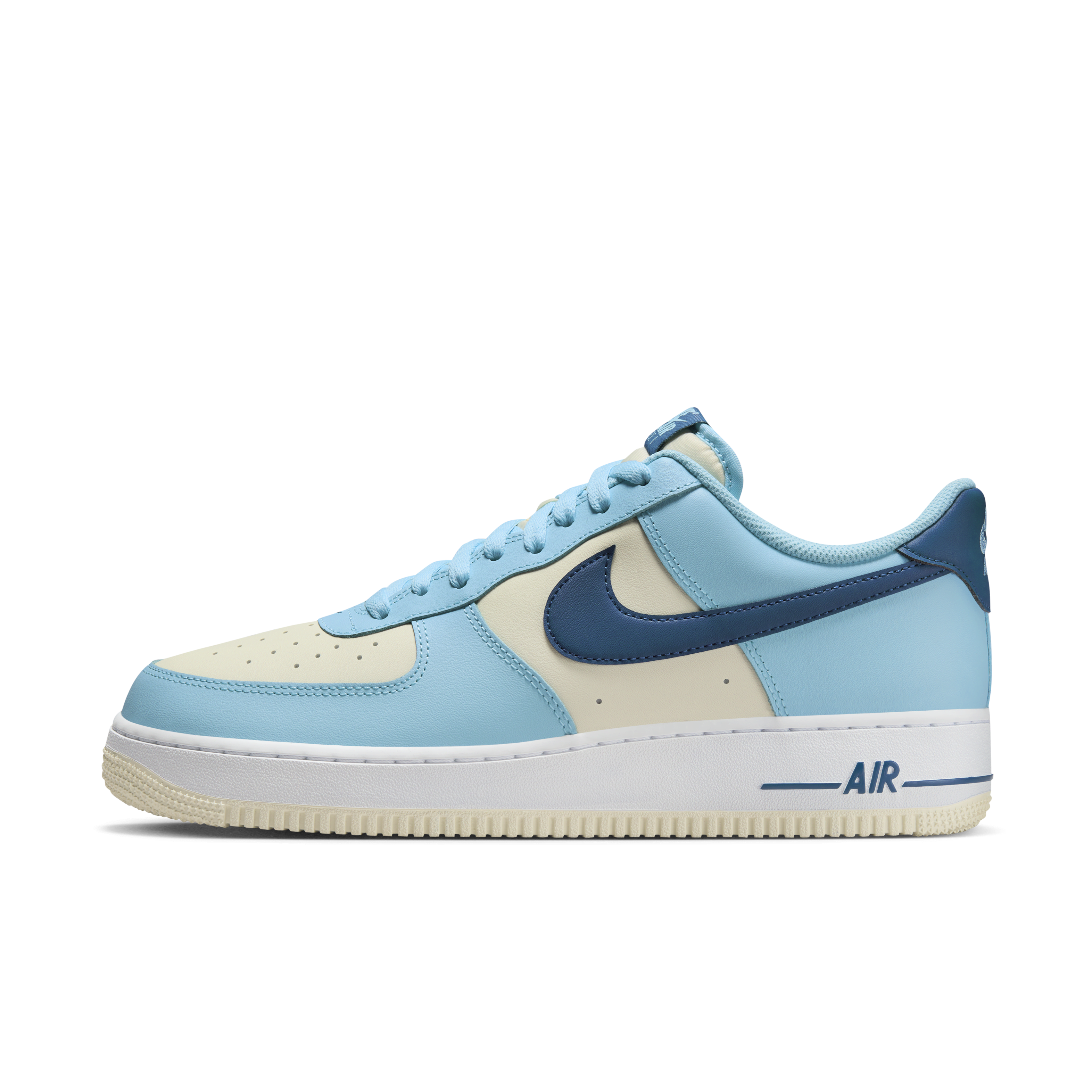 Nike Air Force 1 '07 Men's Shoes