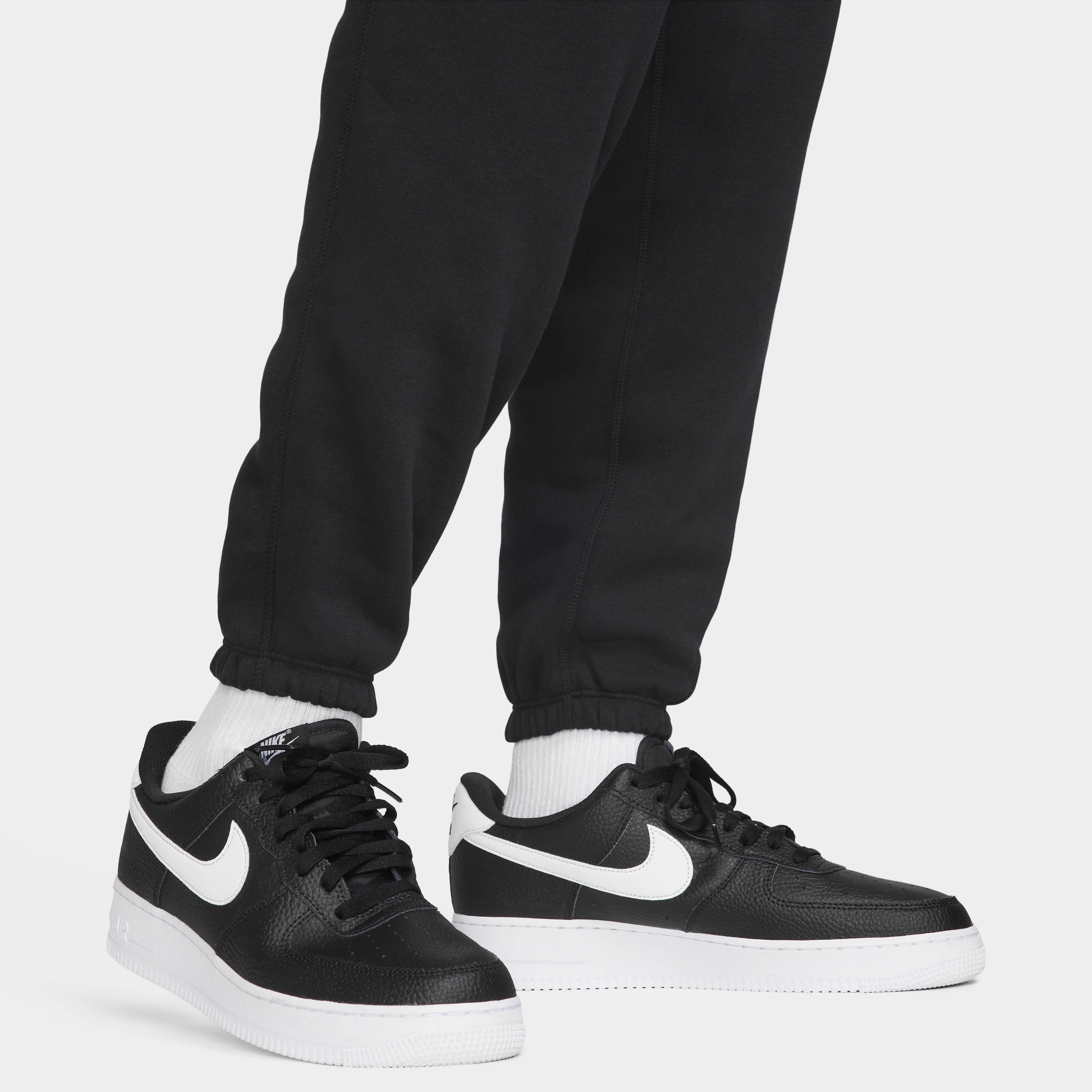 Nike Club Fleece Men's Cuffed Pants