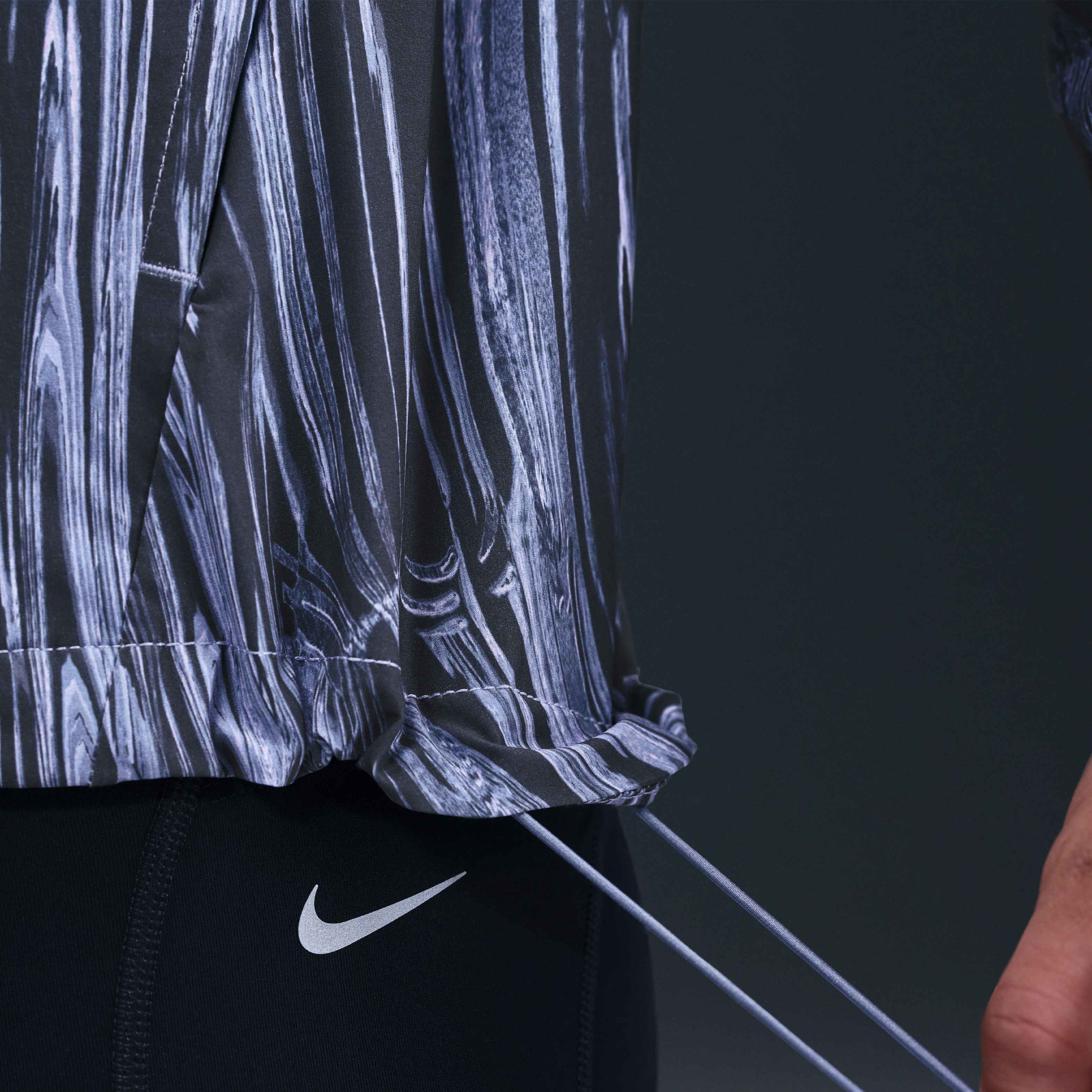 Nike Swift Women's Repel UV Printed Running Jacket