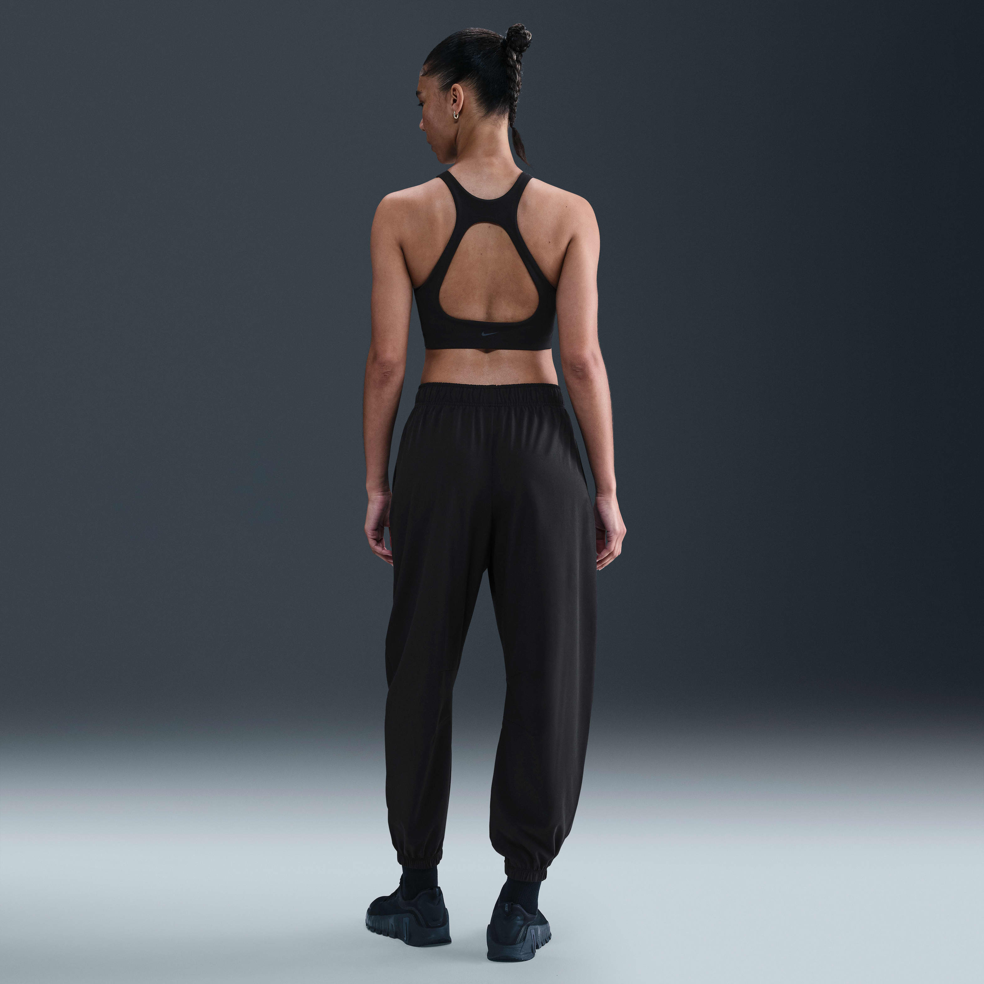 Nike One Women's Repel High-Waisted Woven Pants