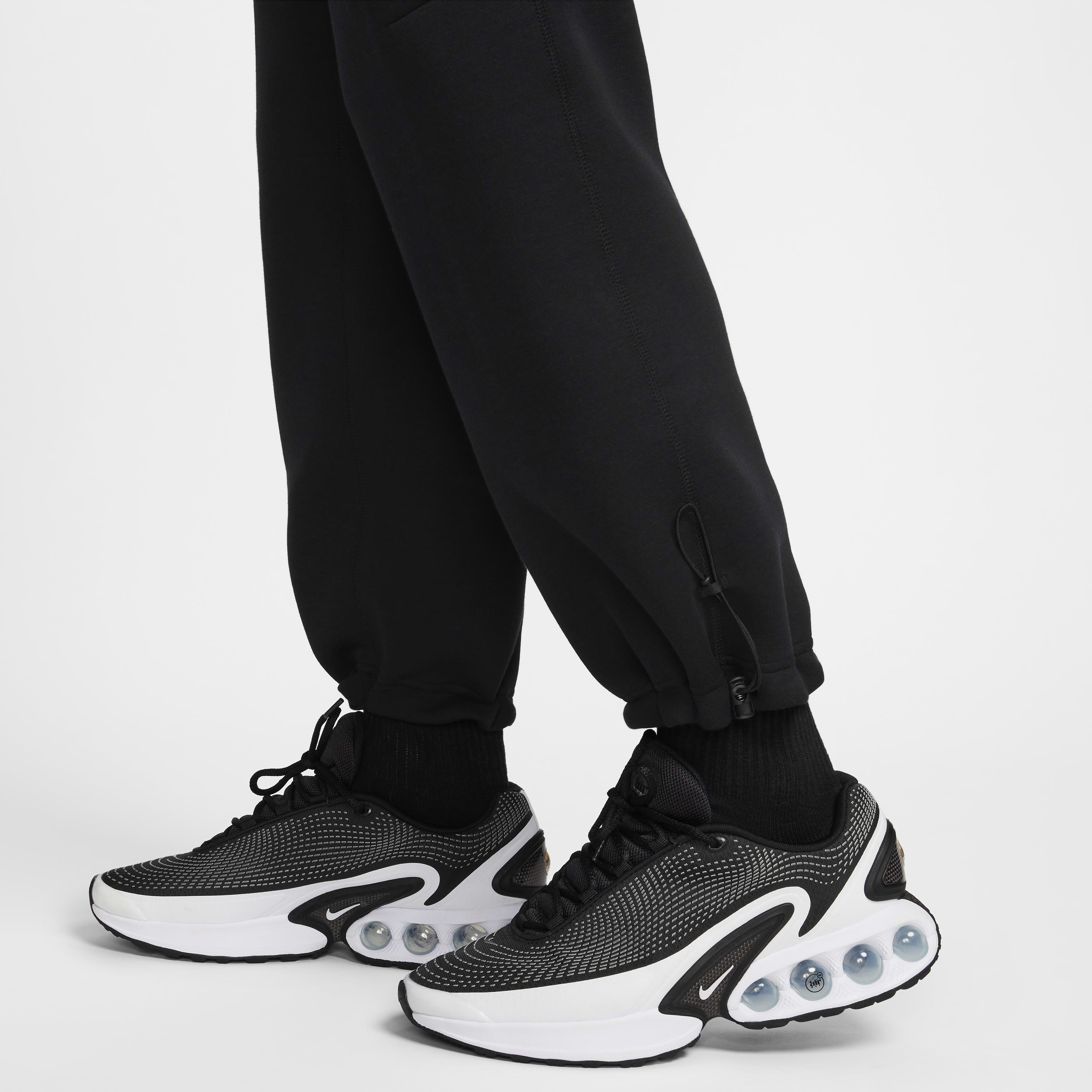 Nike Tech Men's Fleece Open-Hem Pants