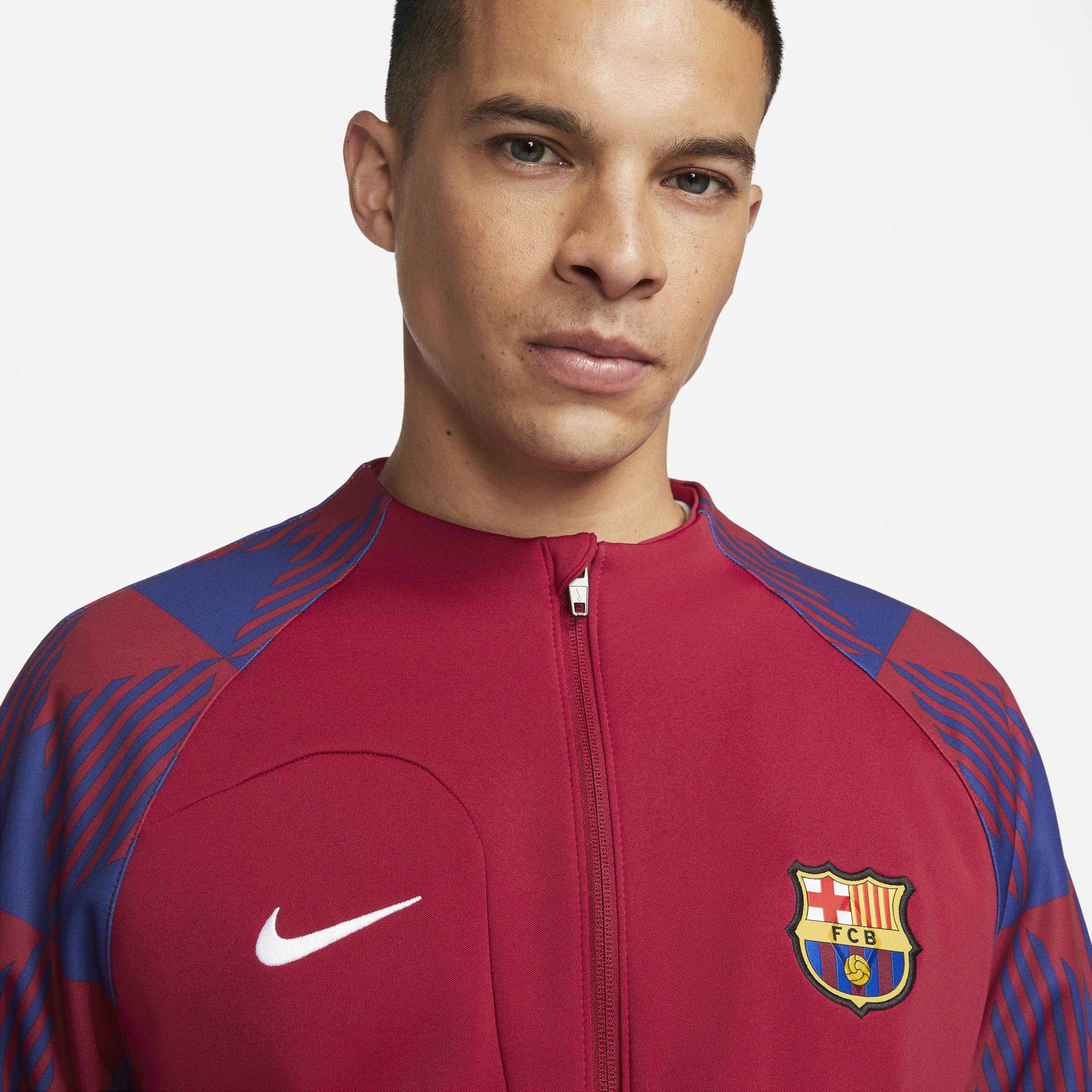 FC Barcelona Academy Pro Men's Nike Full-Zip Knit Soccer Jacket