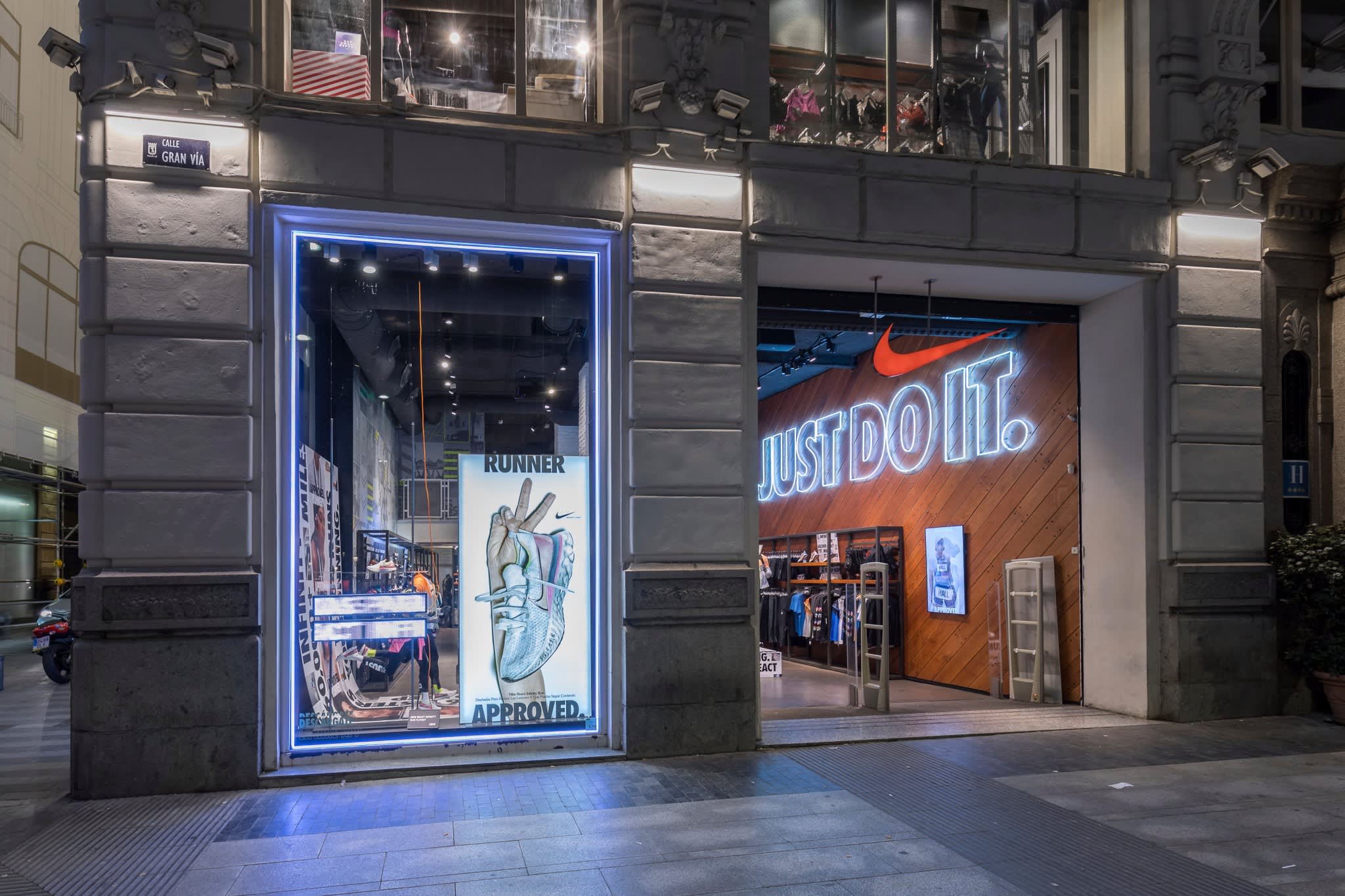 Parque Oeste Nike Factory Store 