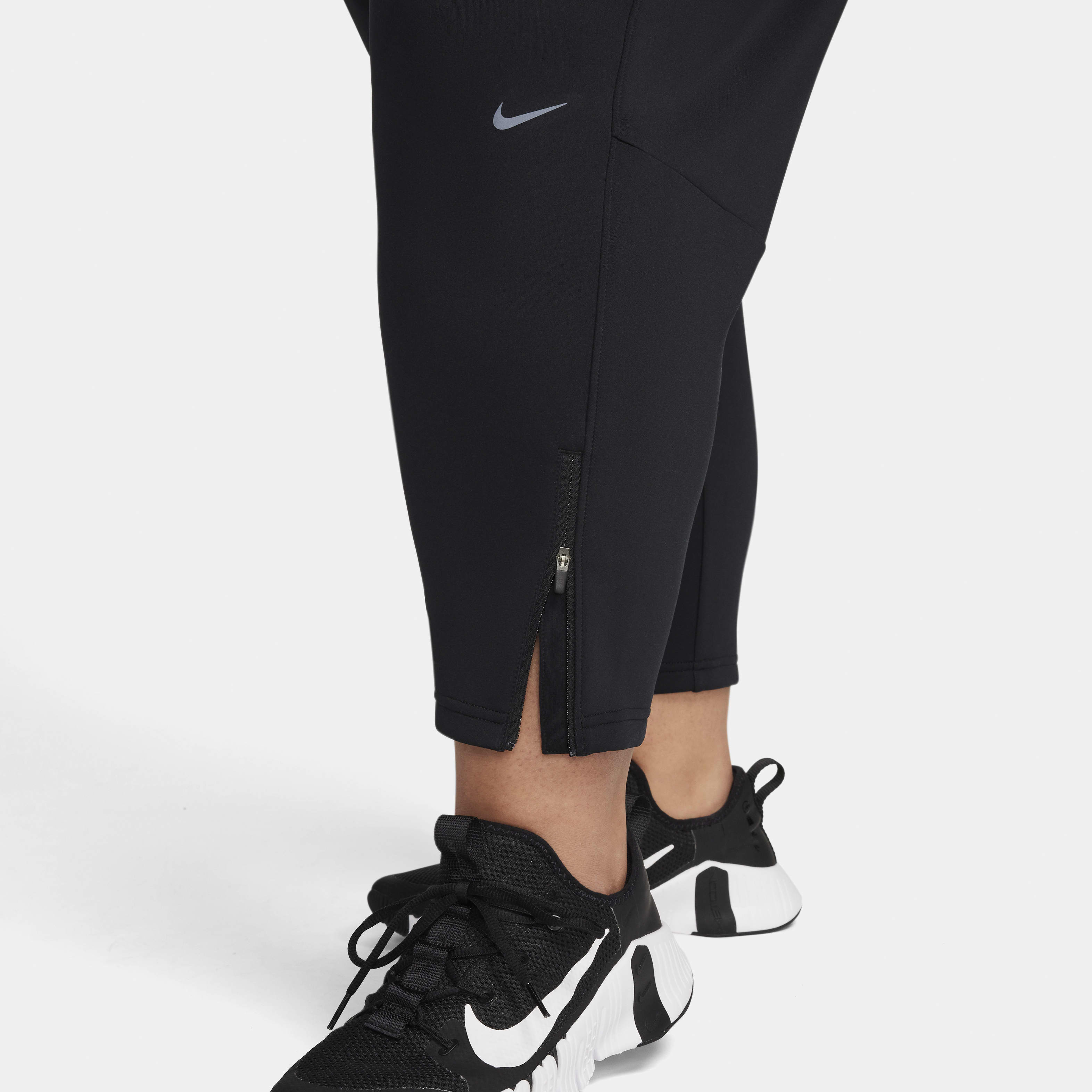 Nike Dri-FIT Prima Women's High-Waisted 7/8 Training Pants (Plus Size)