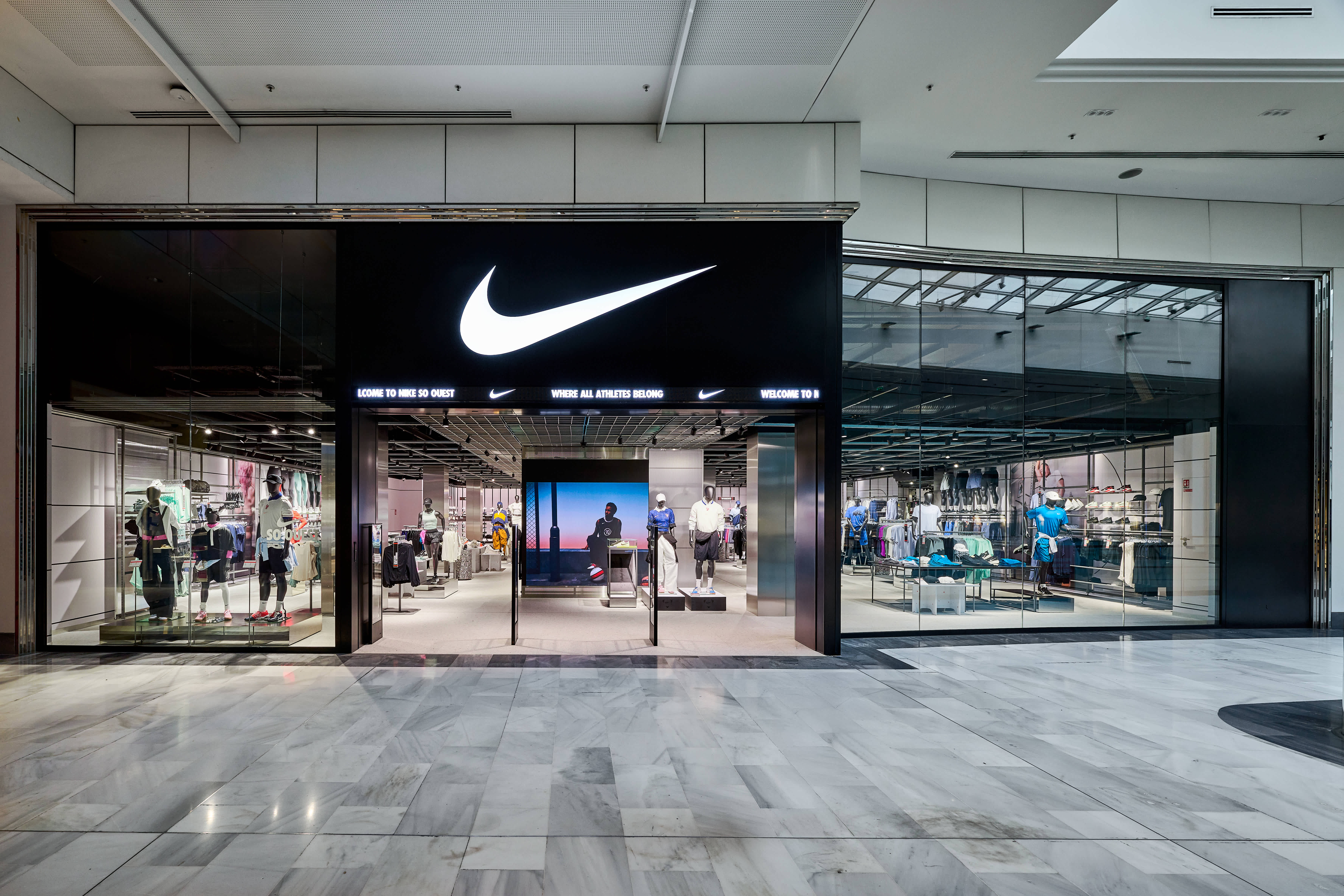 Nike Store Paris So Ouest (Partnered)