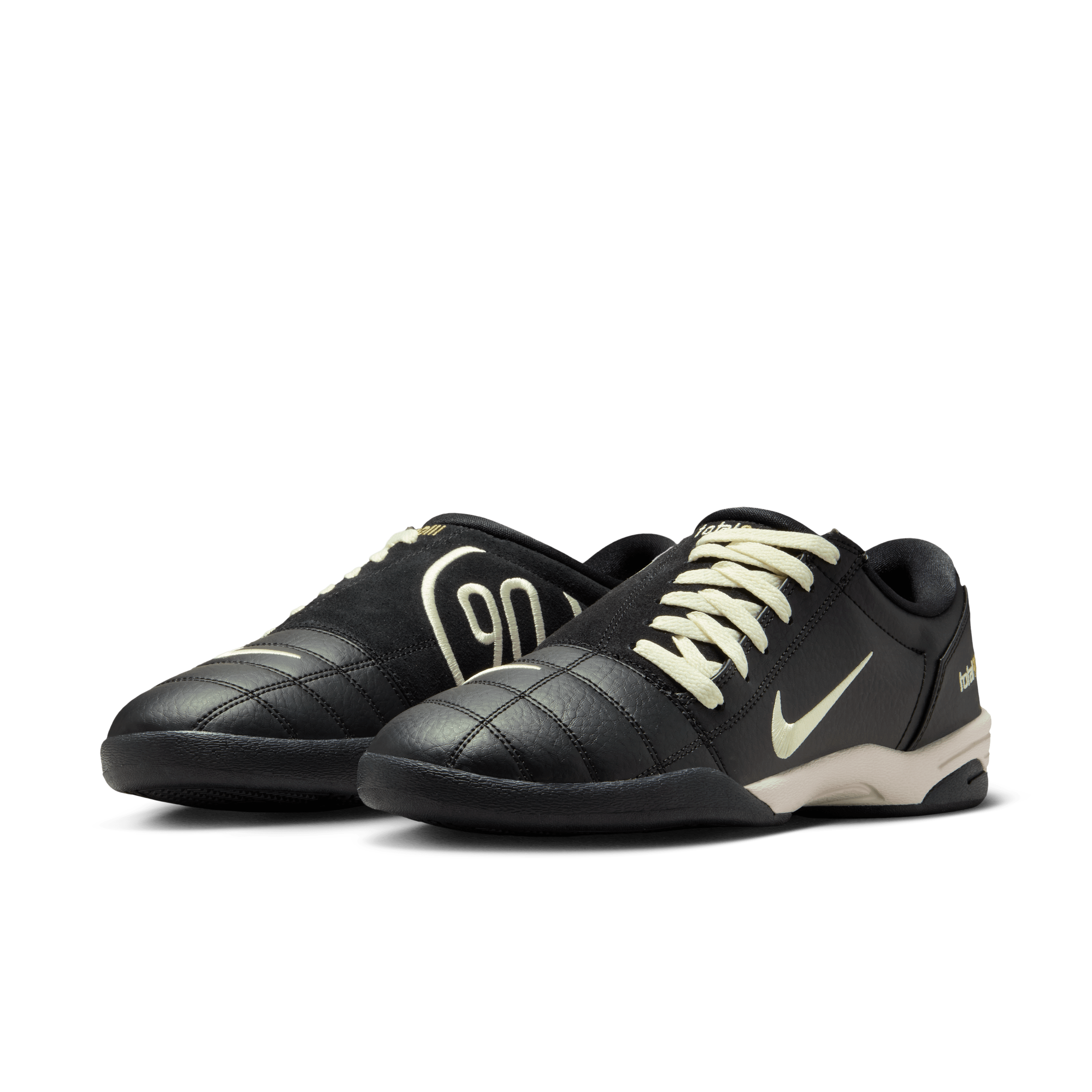 Nike Total 90 Men's Shoes