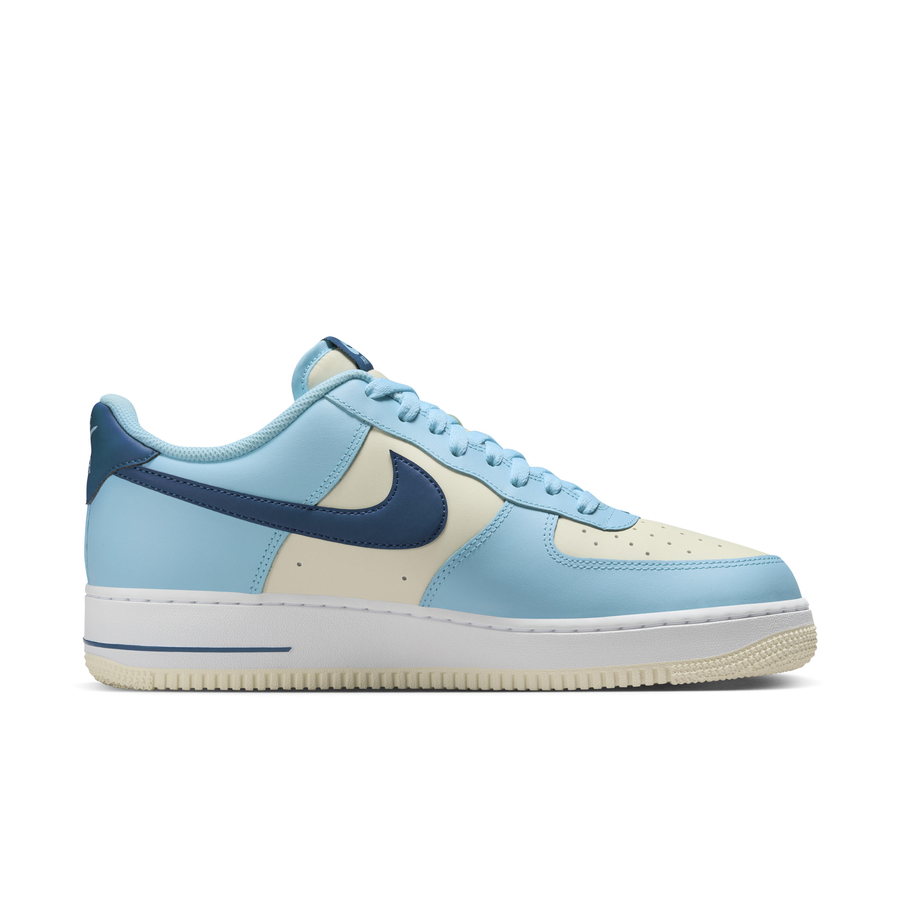 Nike Air Force 1 '07 Men's Shoes