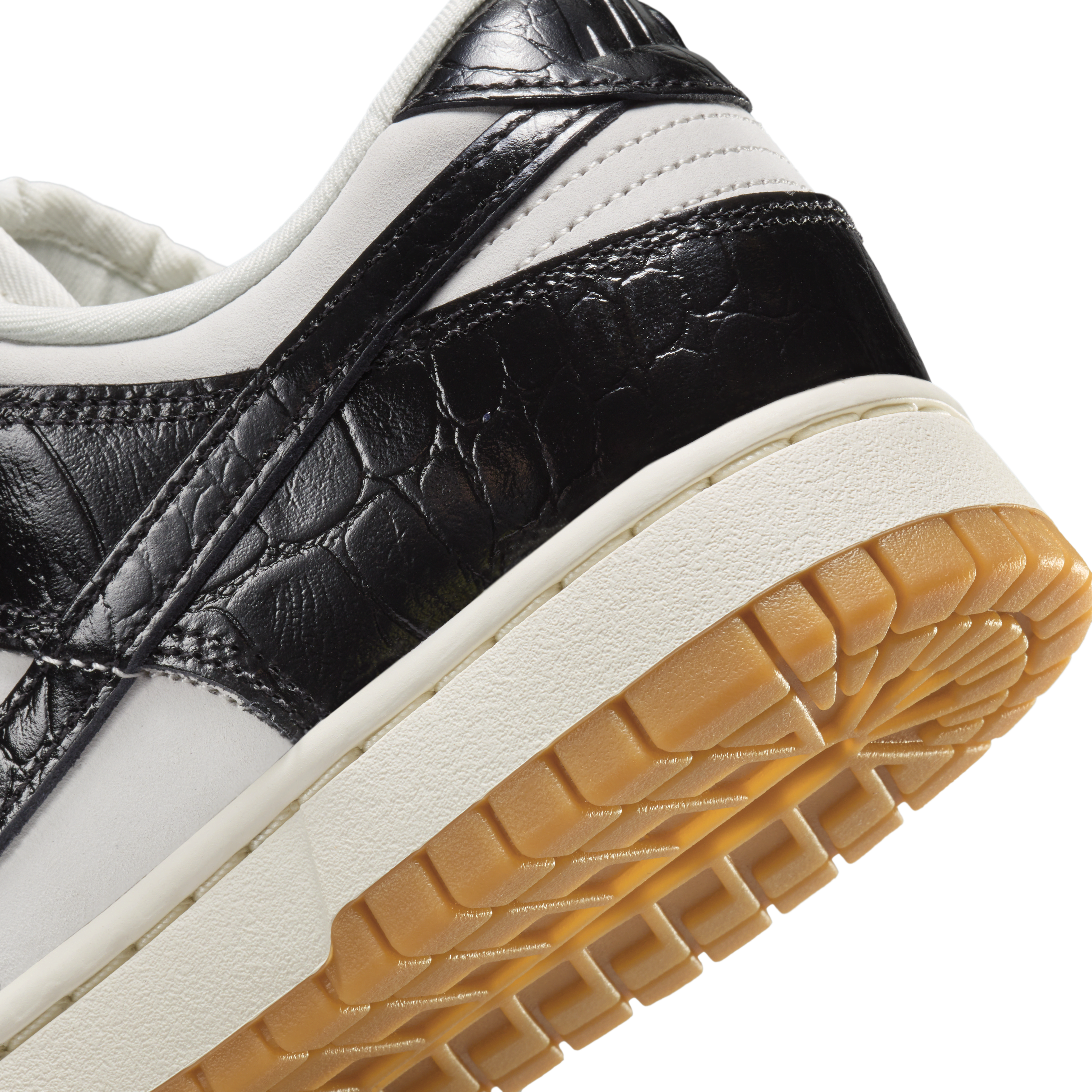 Nike Dunk Low LX Women's Shoes