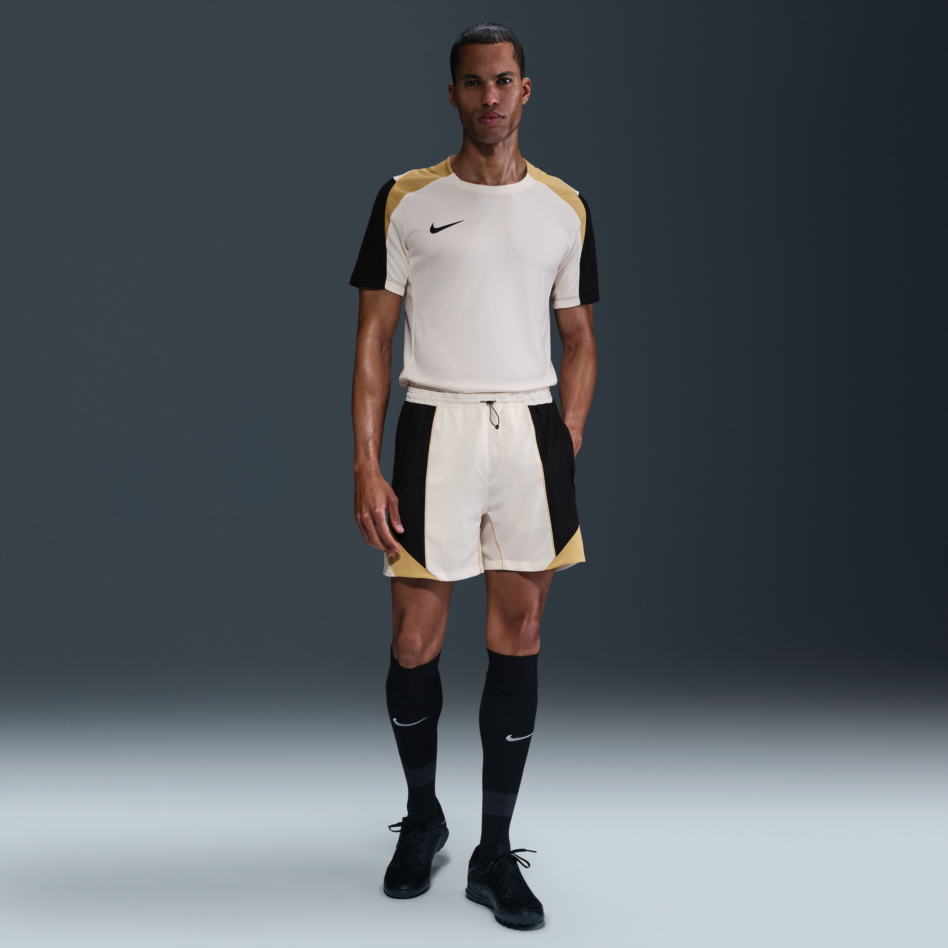 Nike Strike+ Men's Dri-FIT 5" Soccer Shorts