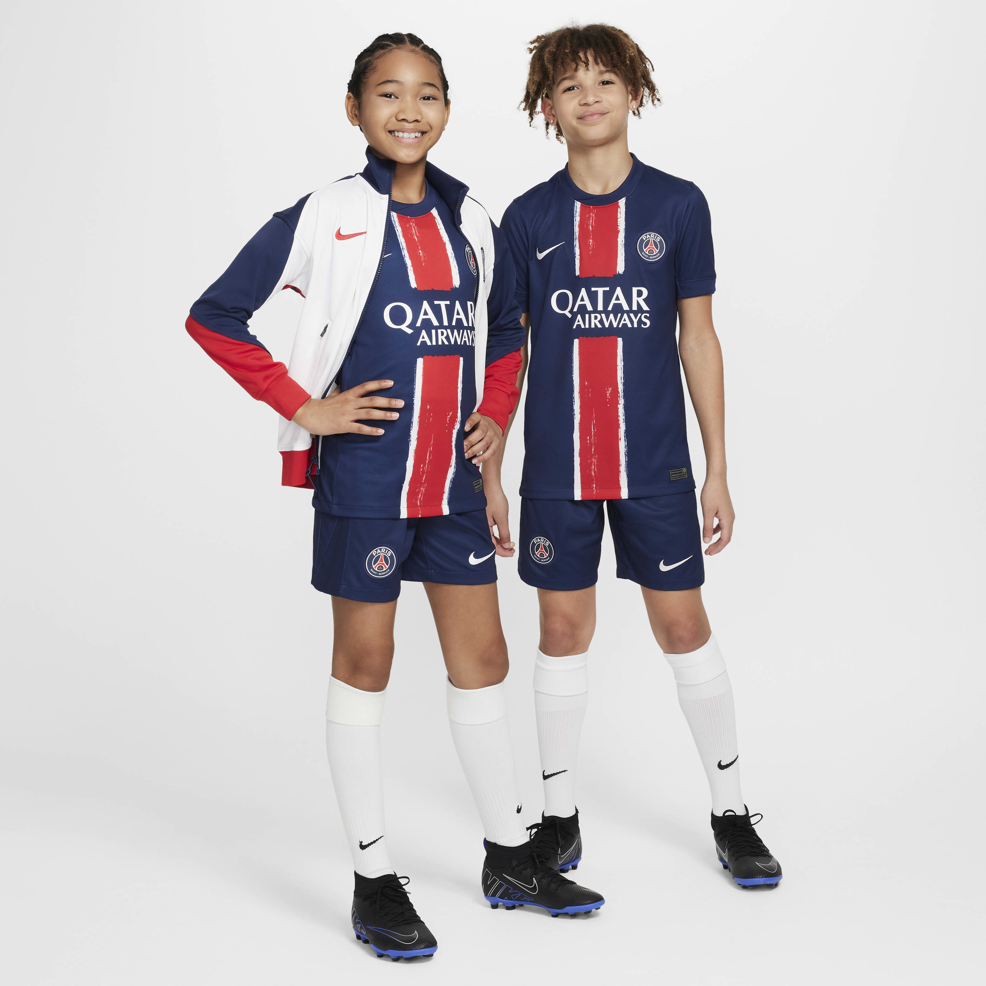 Paris Saint-Germain 2024/25 Stadium Home Big Kids' Nike Dri-FIT Soccer Replica Jersey