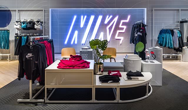 nike store great mall employment