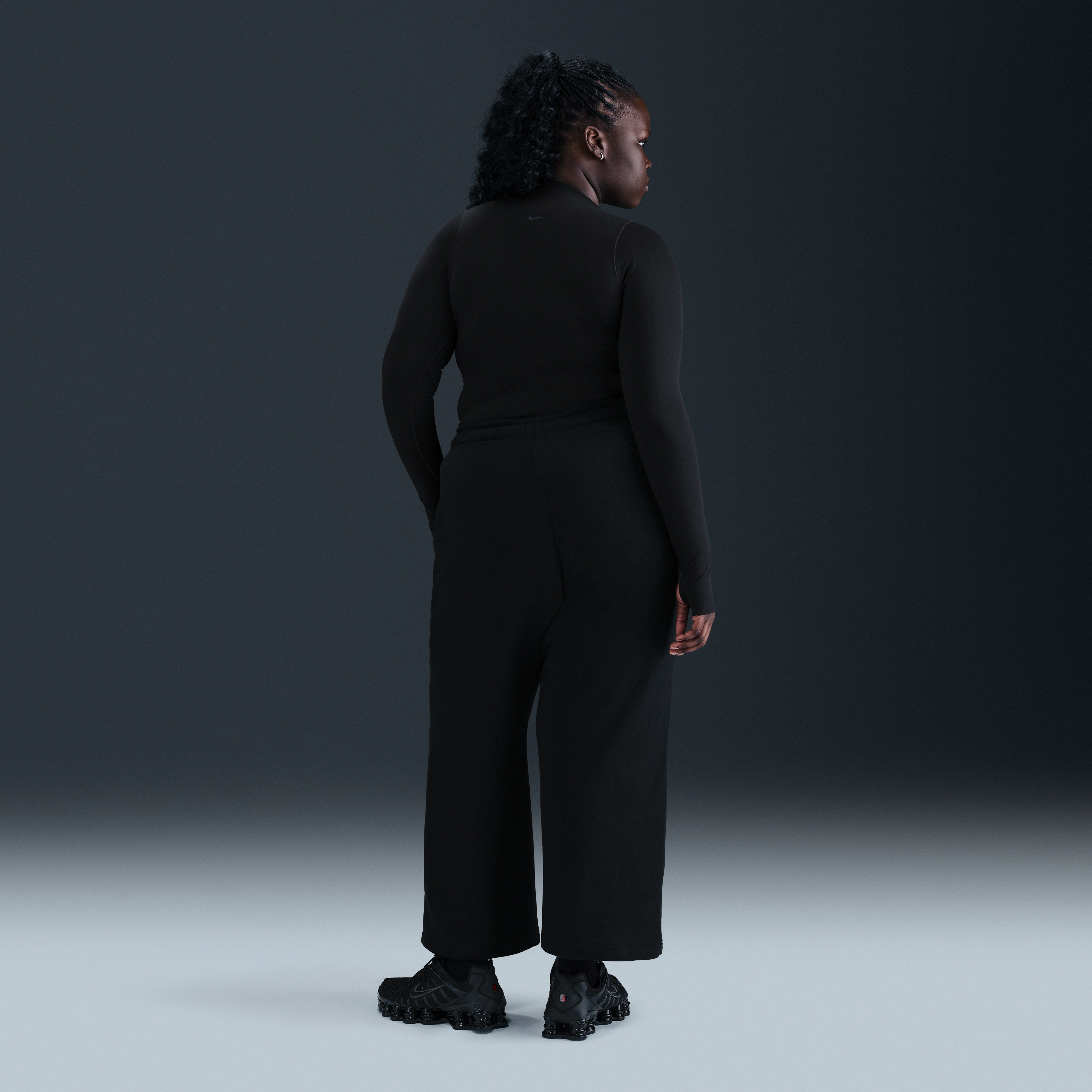 Nike Sportswear Club Fleece Women's Mid-Rise Wide-Leg Graphic Pants (Plus Size)