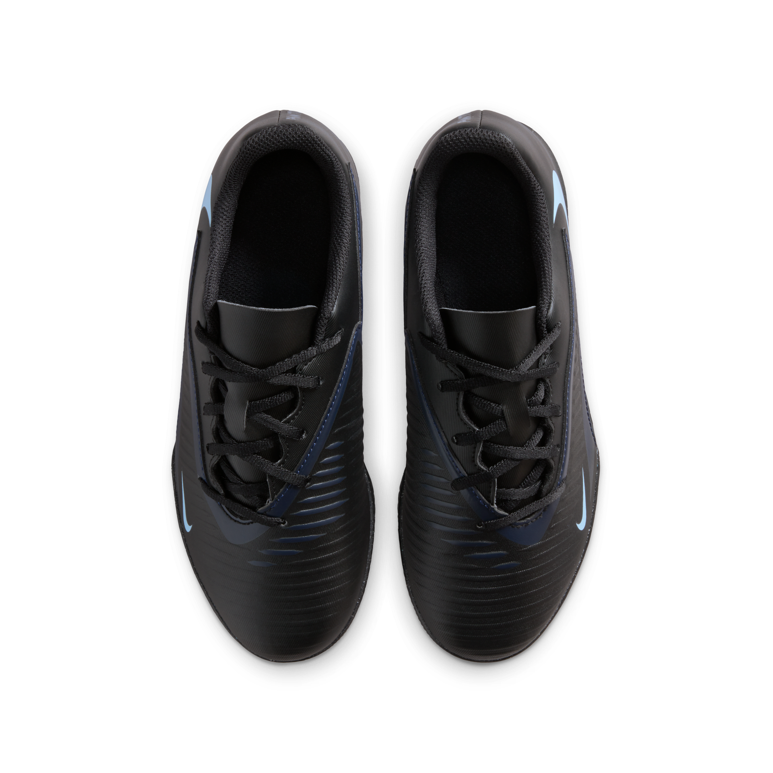 Nike Jr. Phantom 6 Low Club Big Kids' Indoor/Court Soccer Shoes