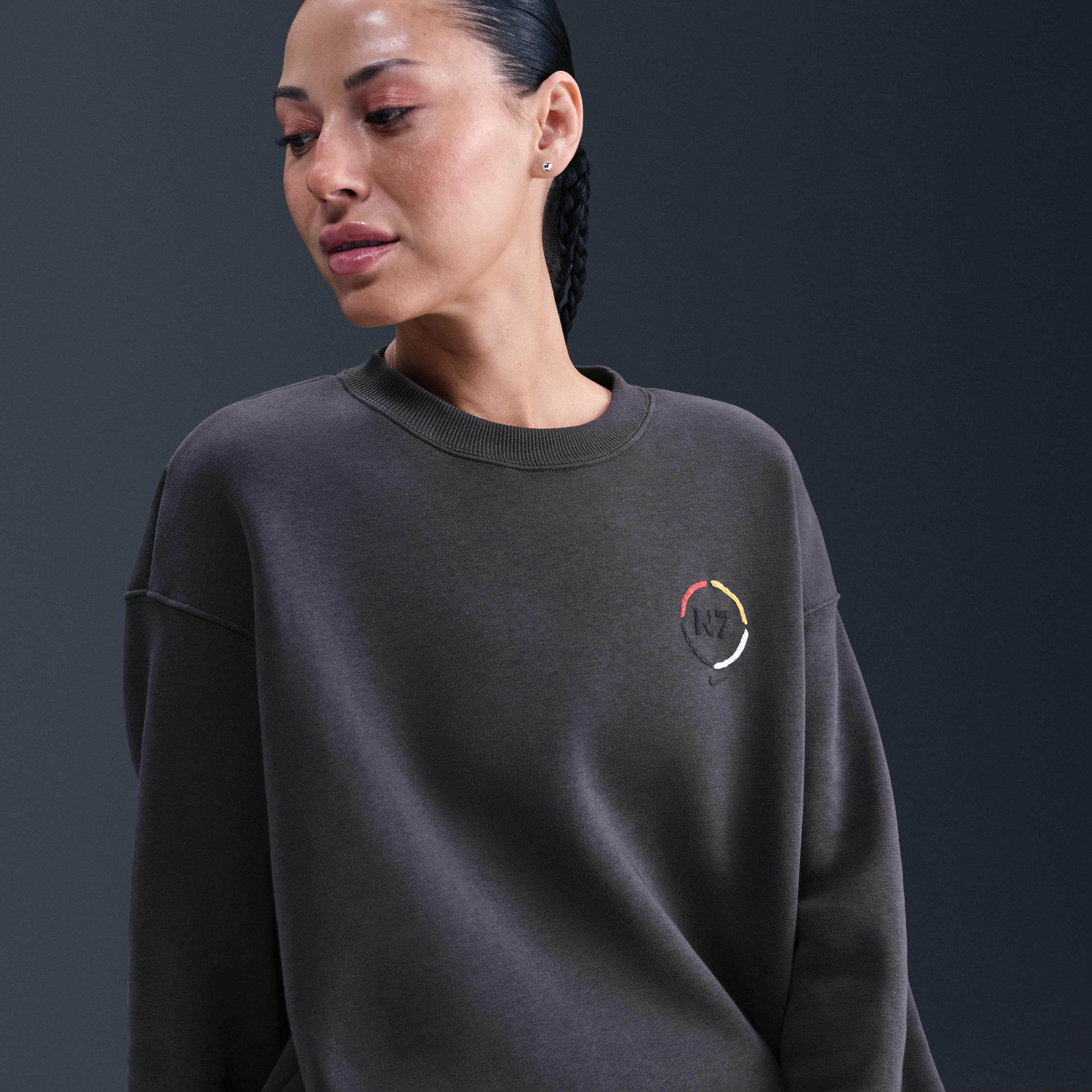 Nike Sportswear Phoenix Fleece N7 Oversized Crew-Neck Sweatshirt