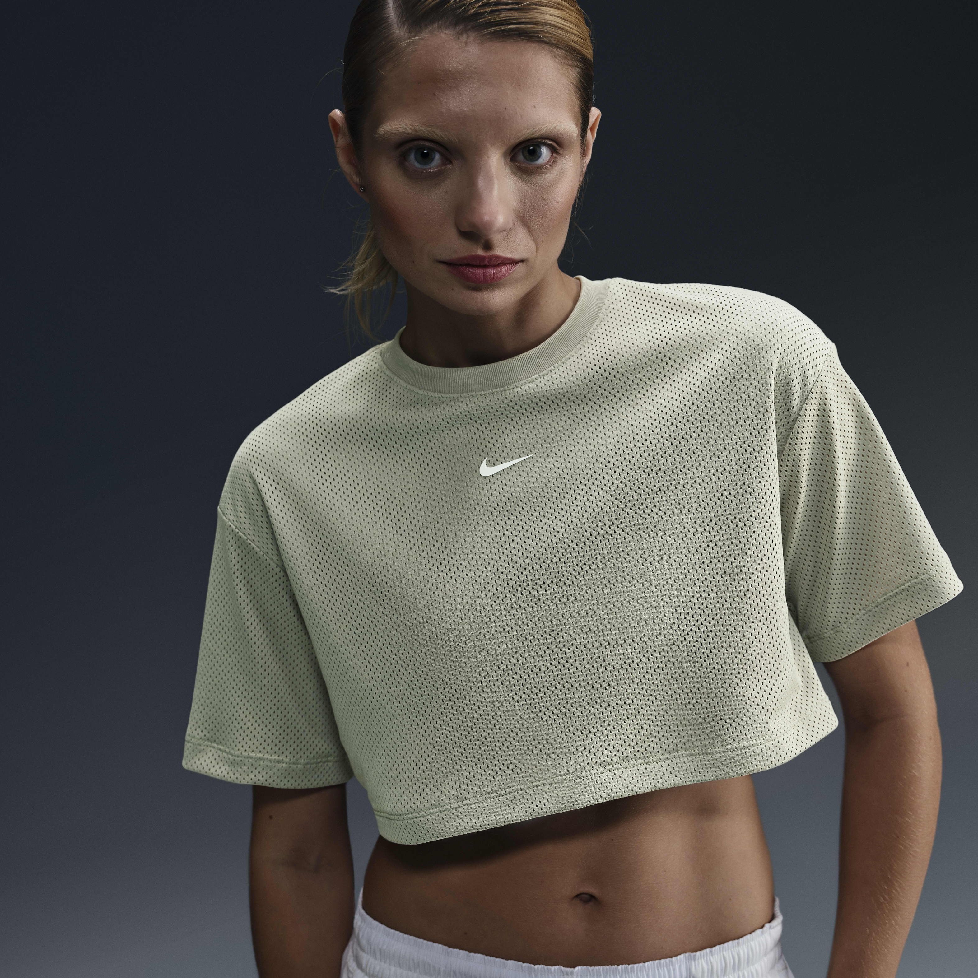 nike cross crop top