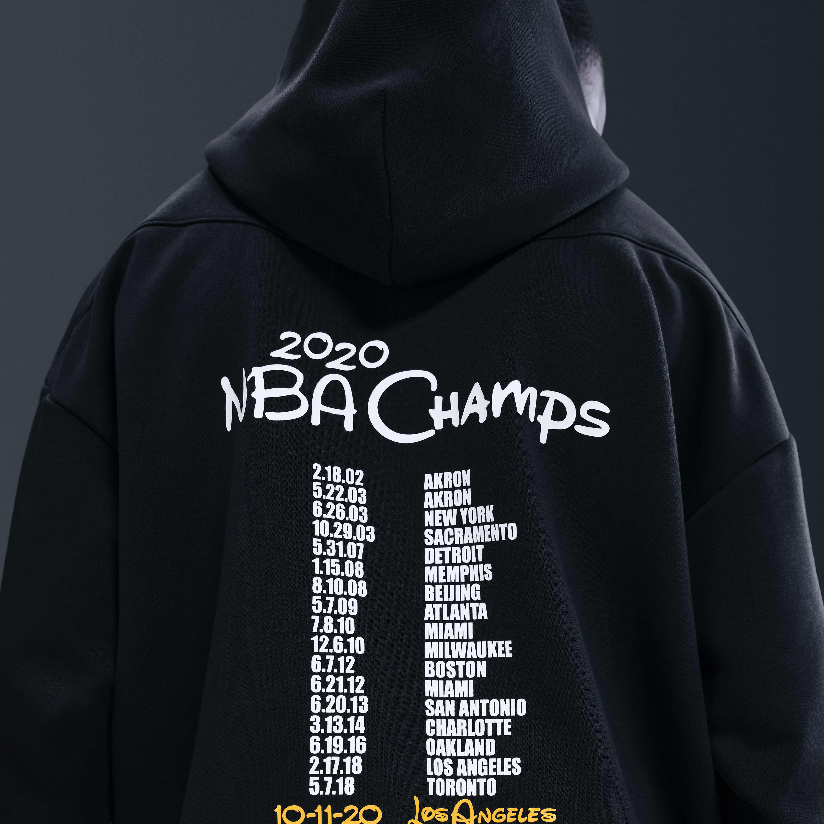 LeBron "Bubble Boy" Men's Nike Therma-FIT Basketball Pullover Hoodie