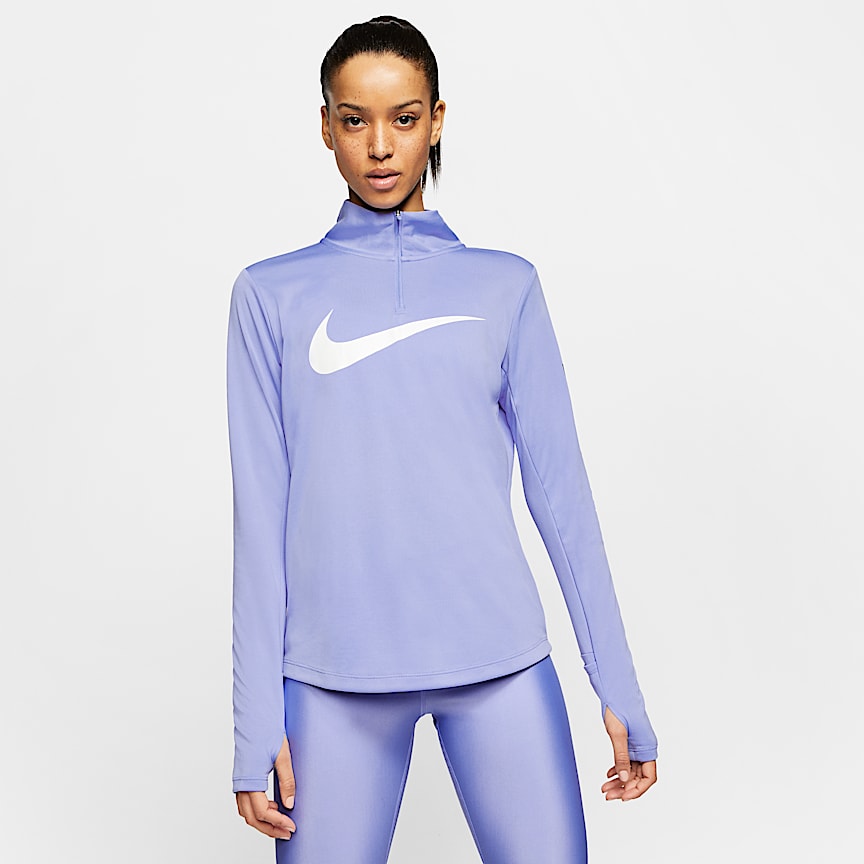 top e pantaloni nike top e pantaloni nike