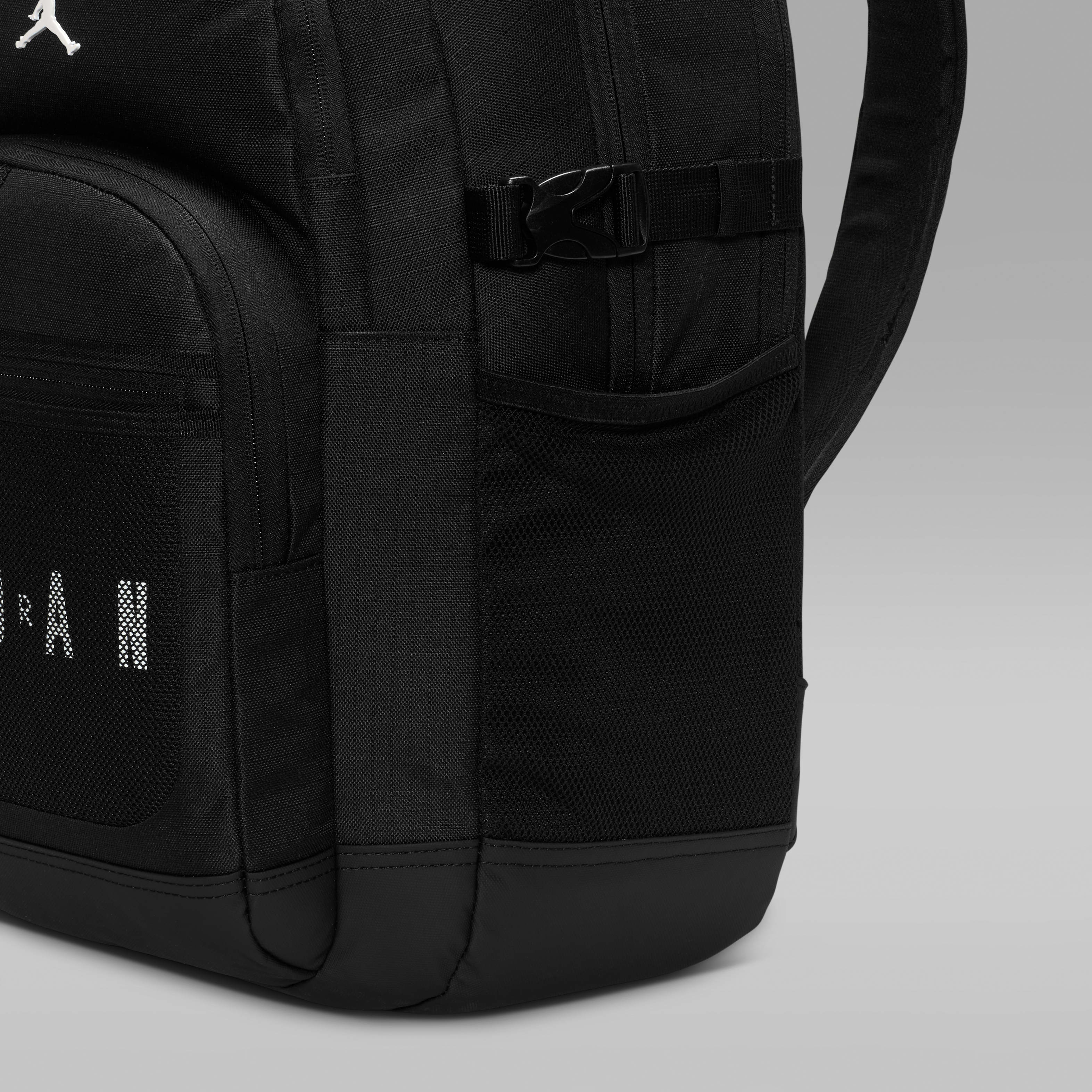 Jordan Blacktop Backpack (25L)