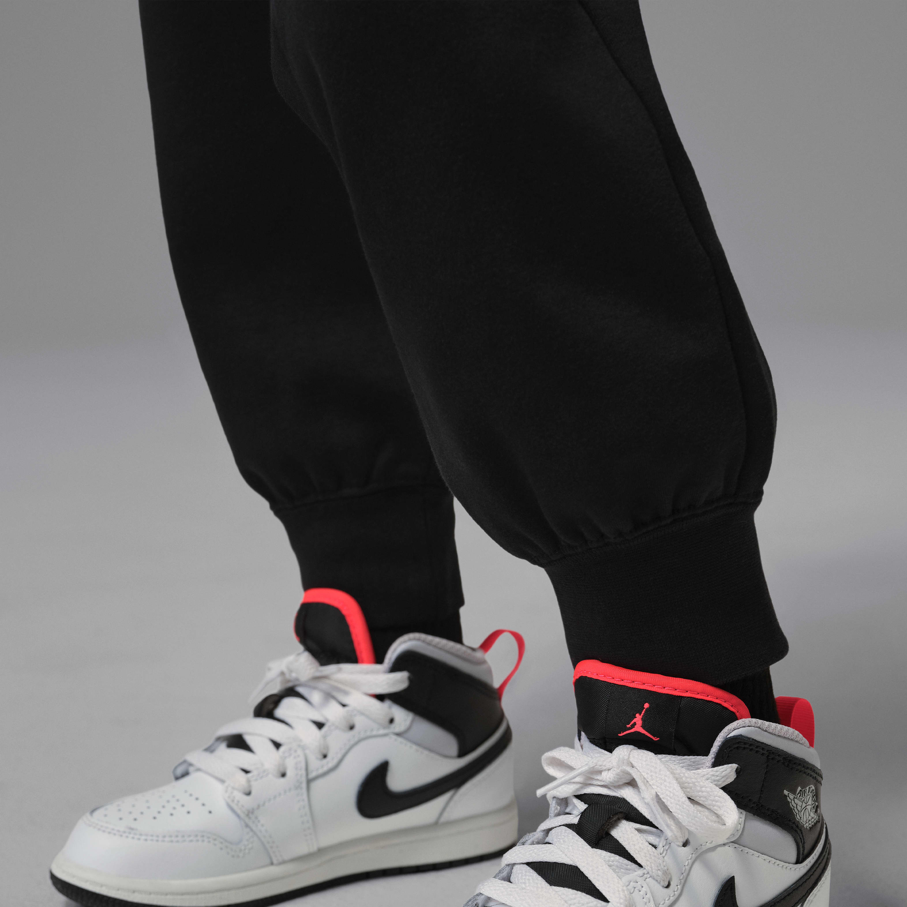 Jordan Brooklyn Fleece Toddler 2-Piece Holiday Set