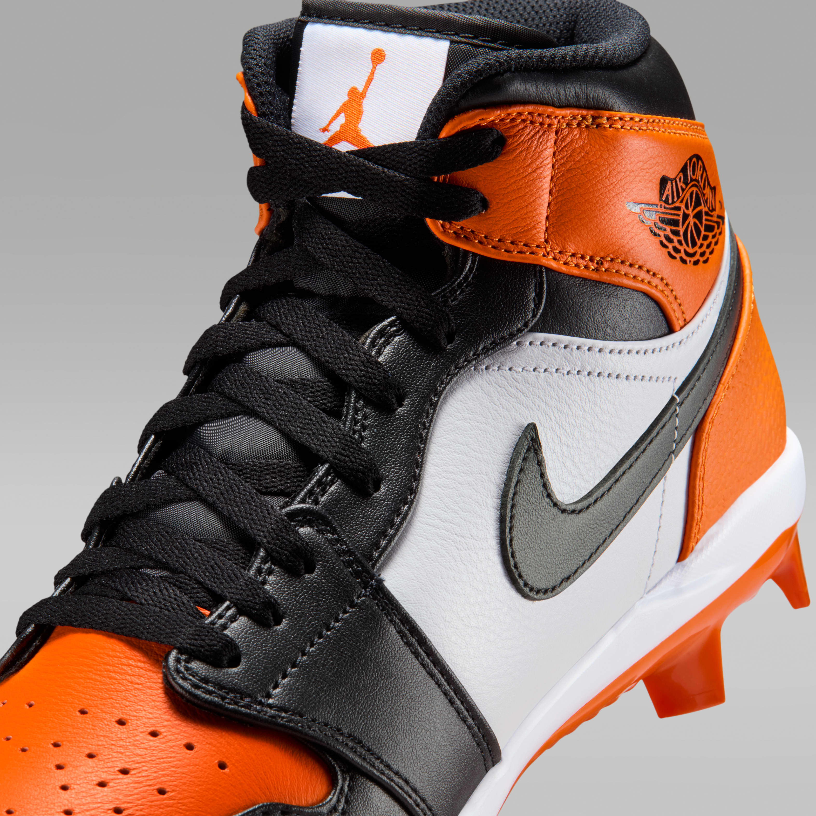 Jordan 1 Retro MCS SE Men's Baseball Cleats