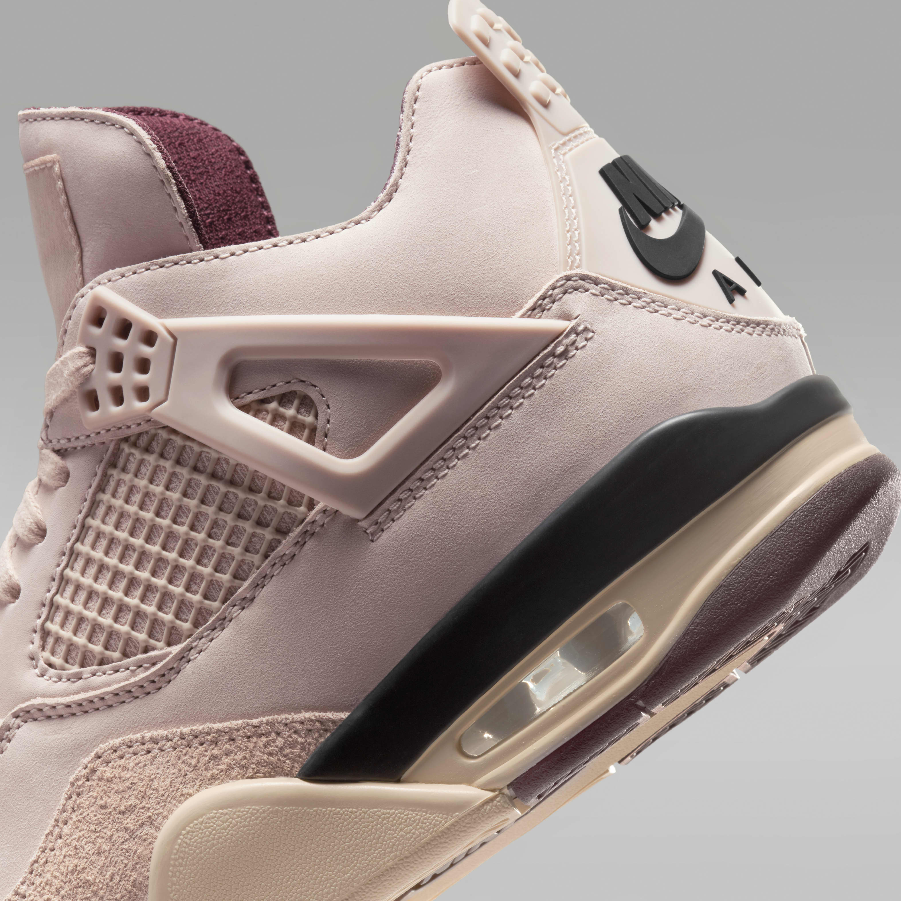 Air Jordan 4 Retro x A Ma Maniére Women's Shoes