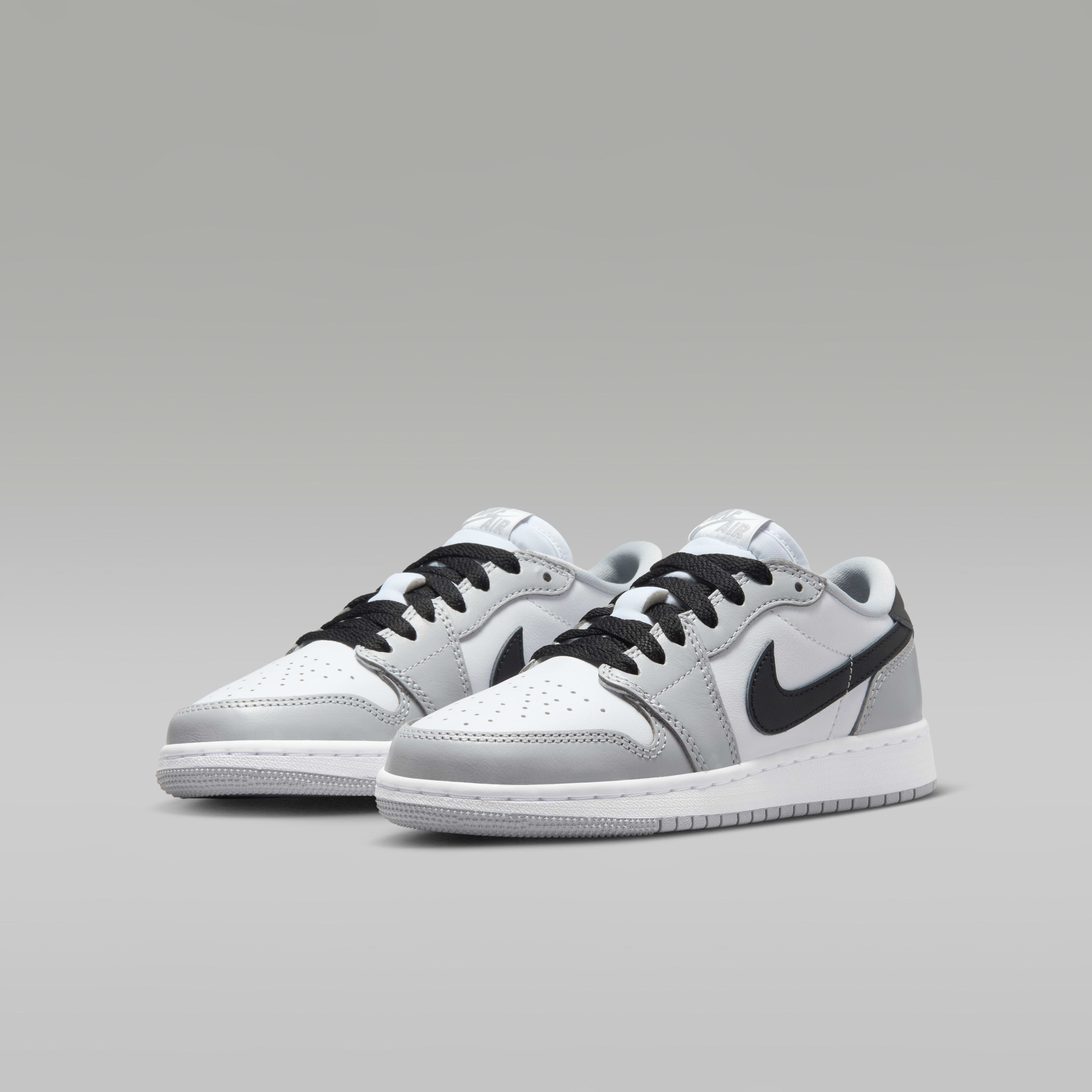 Air Jordan 1 Low OG "Wolf Grey" Big Kids' Shoes