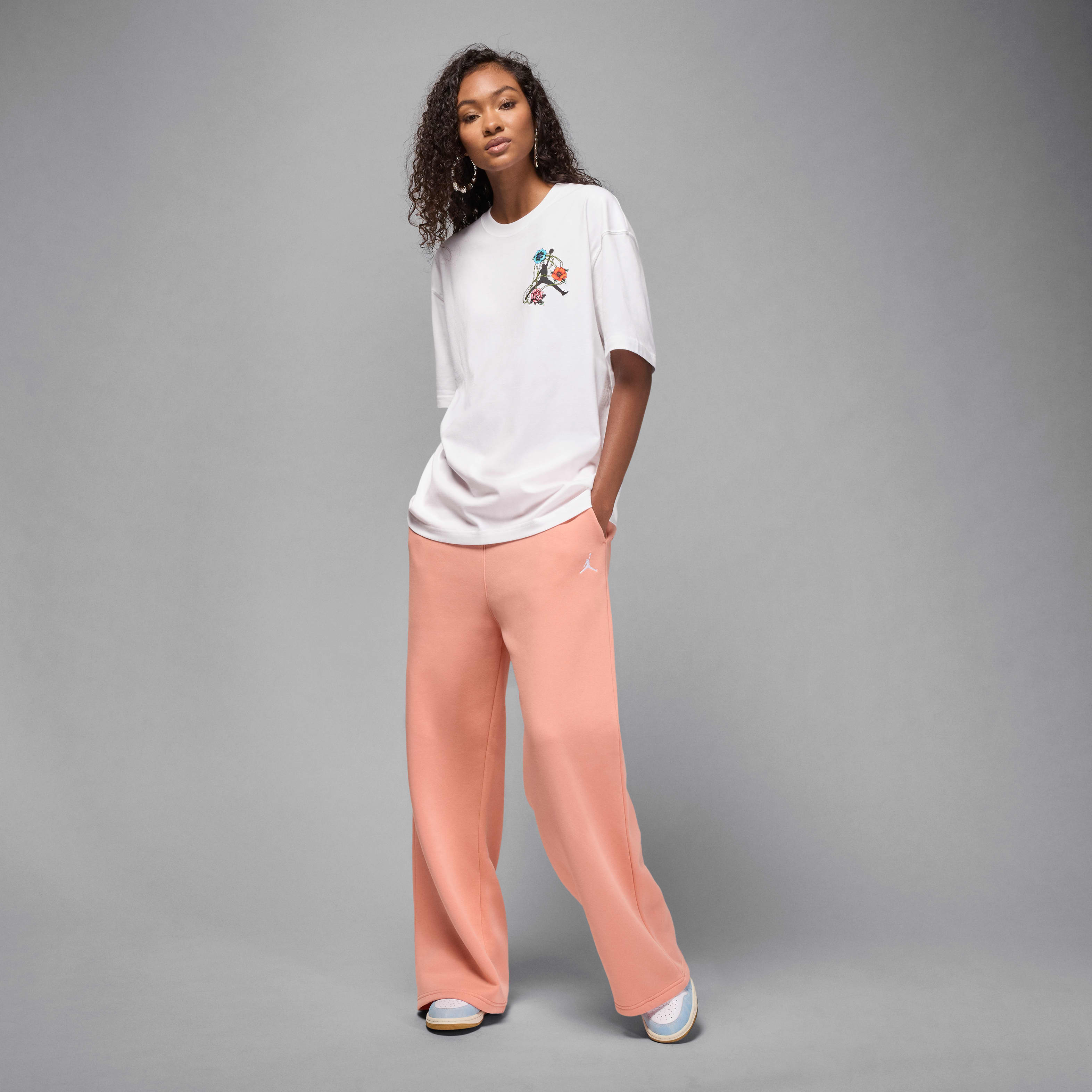 Jordan Flight Women's Oversized Graphic T-Shirt