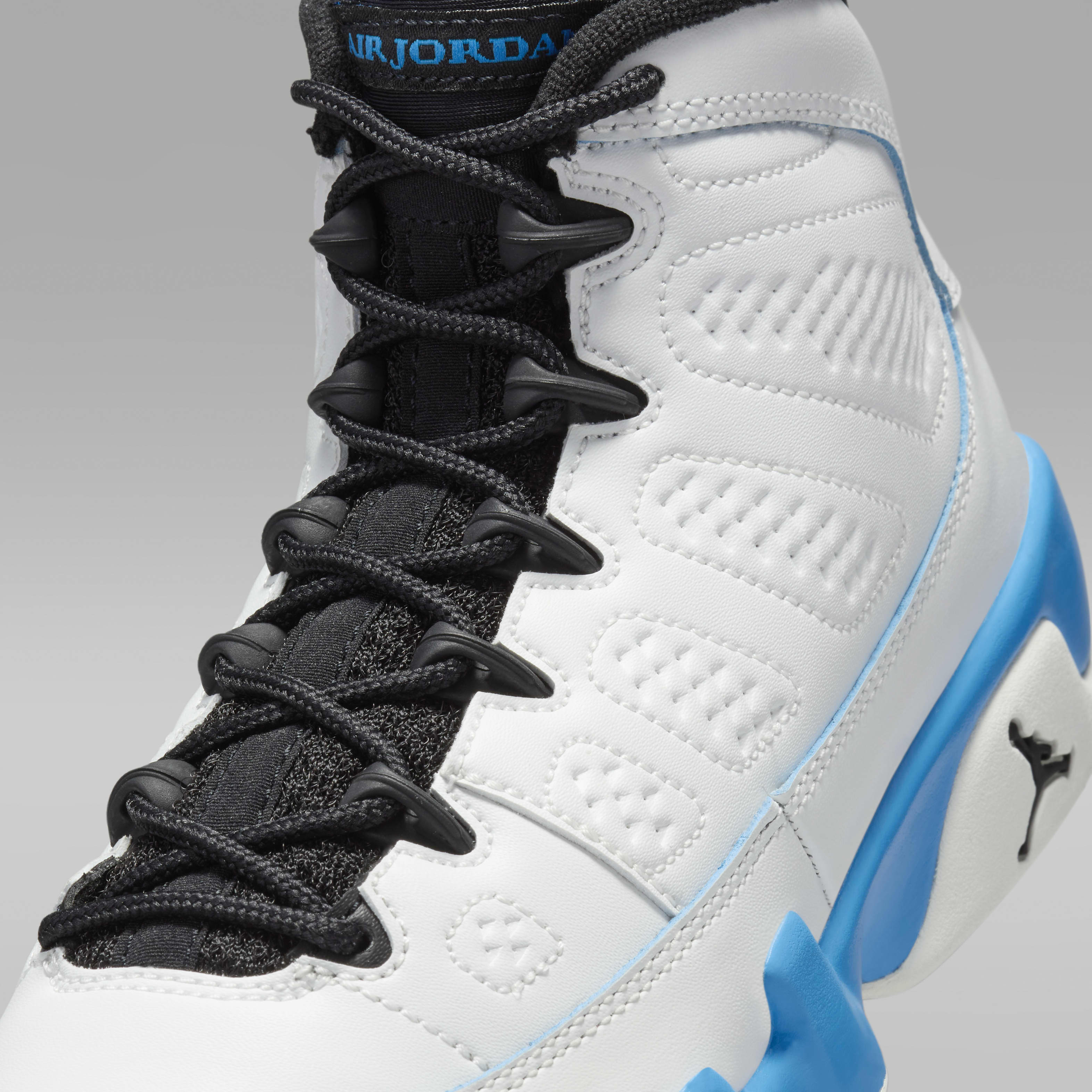 Air Jordan 9 Retro "Powder Blue" Big Kids' Shoes