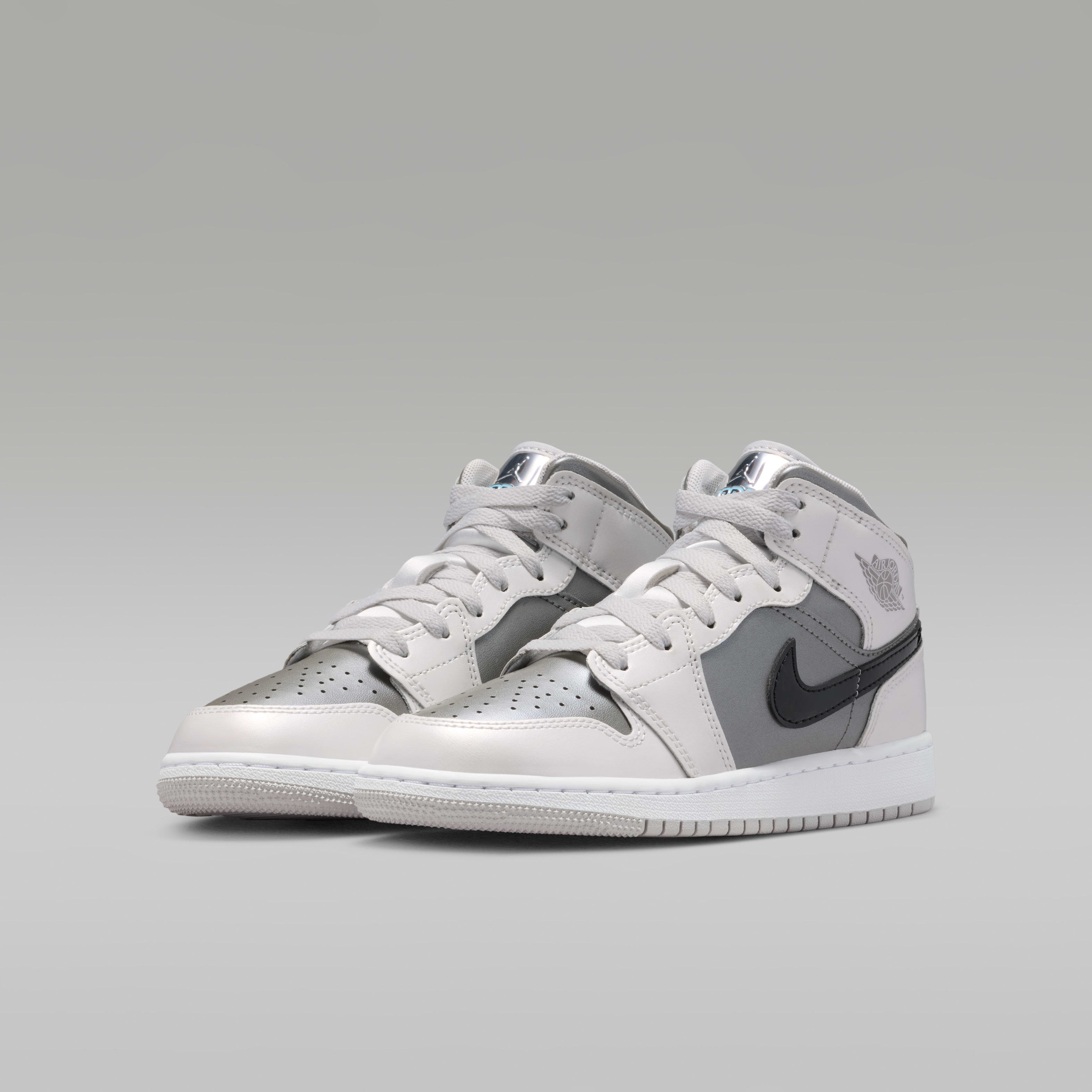 Jordan 1 Mid SE Little Kids' Shoes