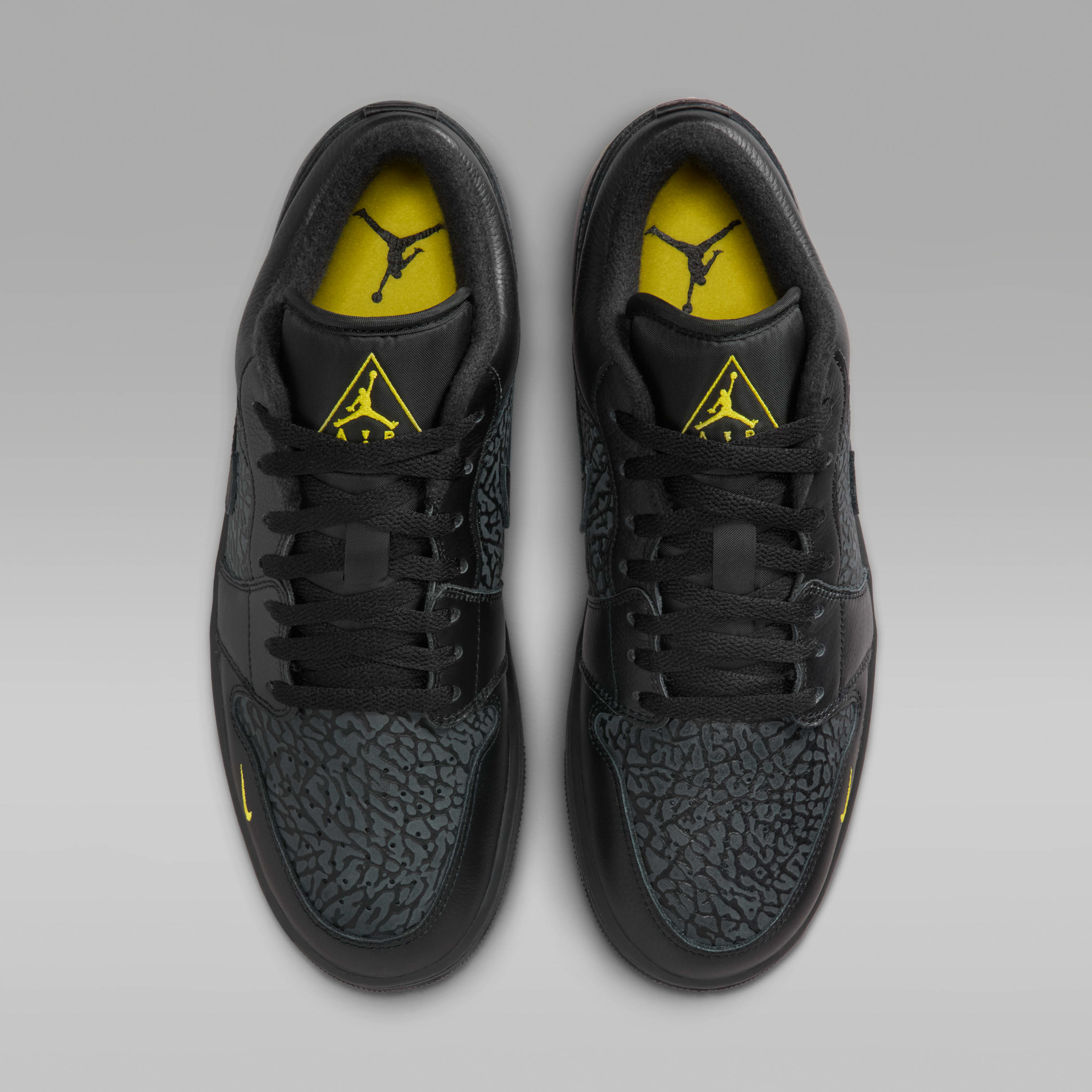 Air Jordan 1 Low SE Men's Shoes