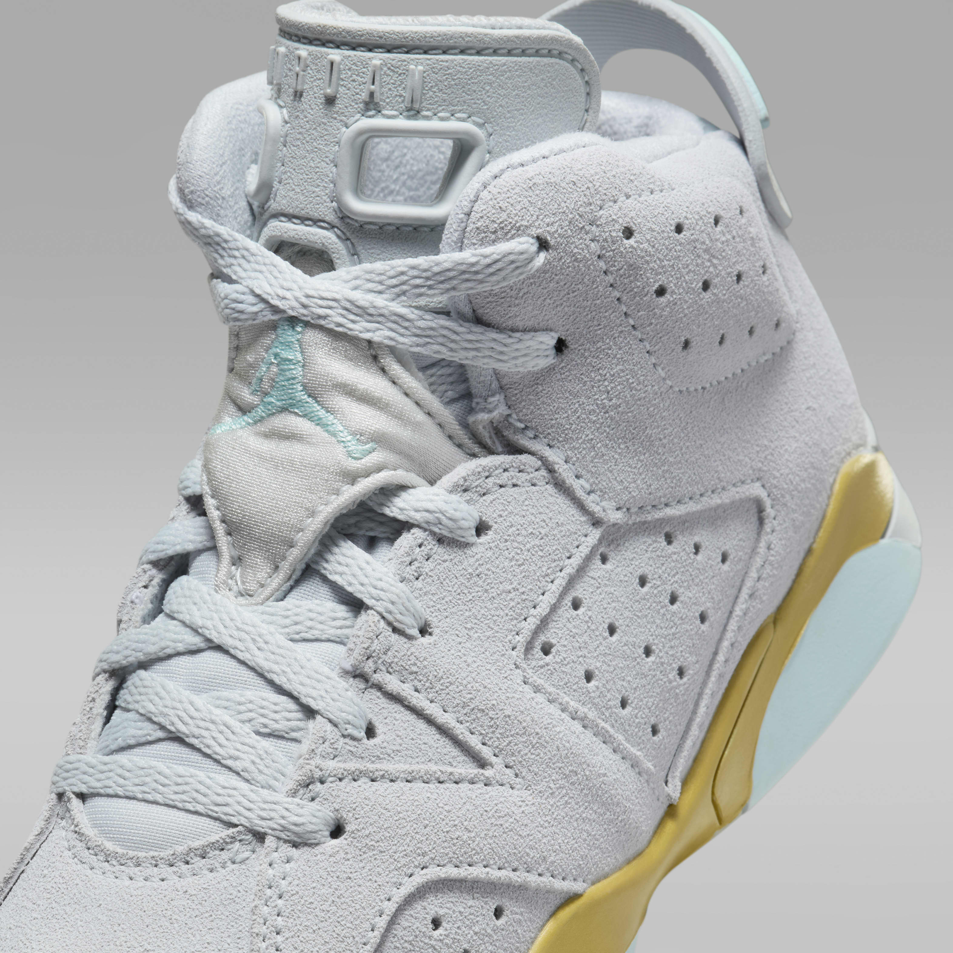 Jordan 6 Retro "Pearl" Little Kids' Shoes