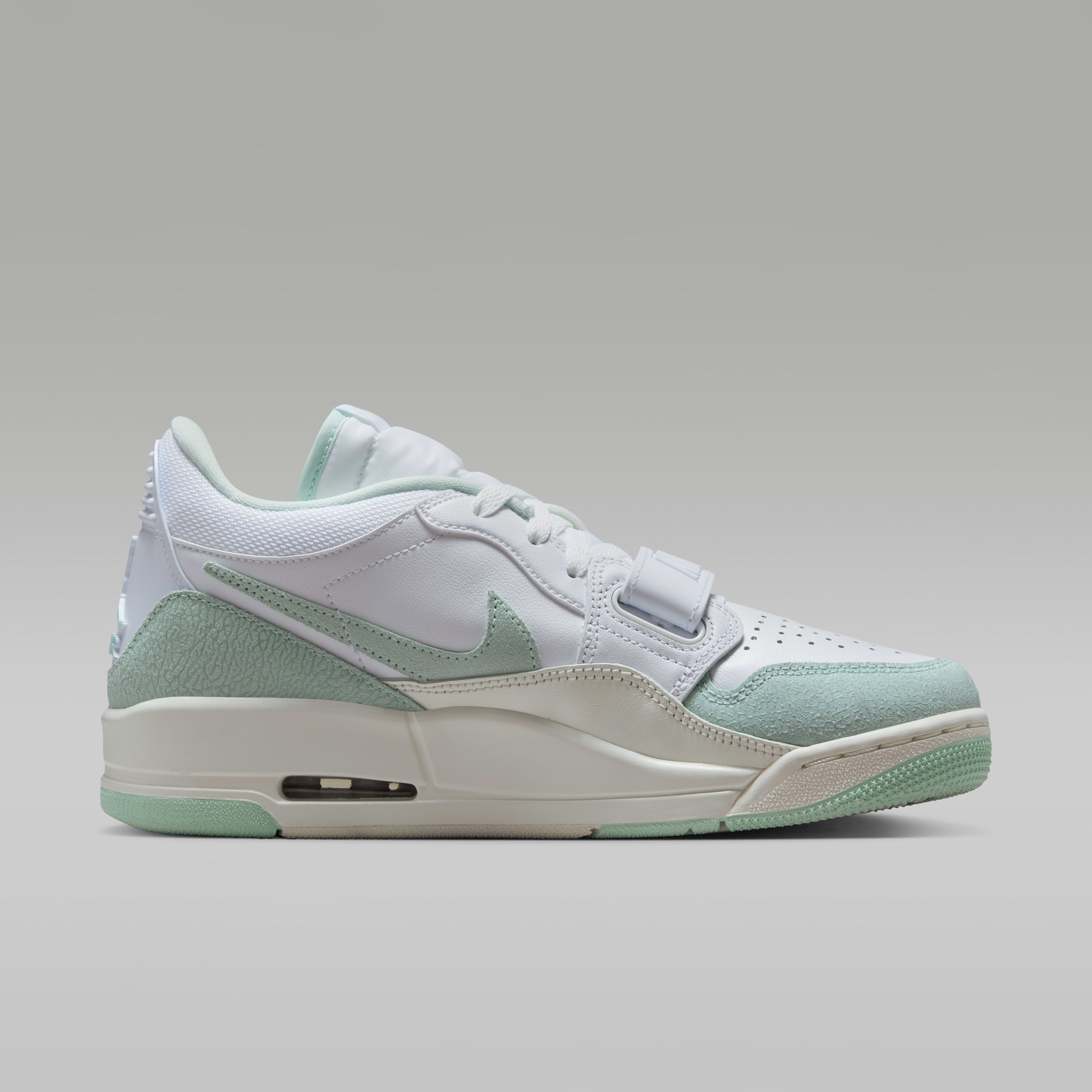 Air Jordan Legacy 312 Low Women's Shoes