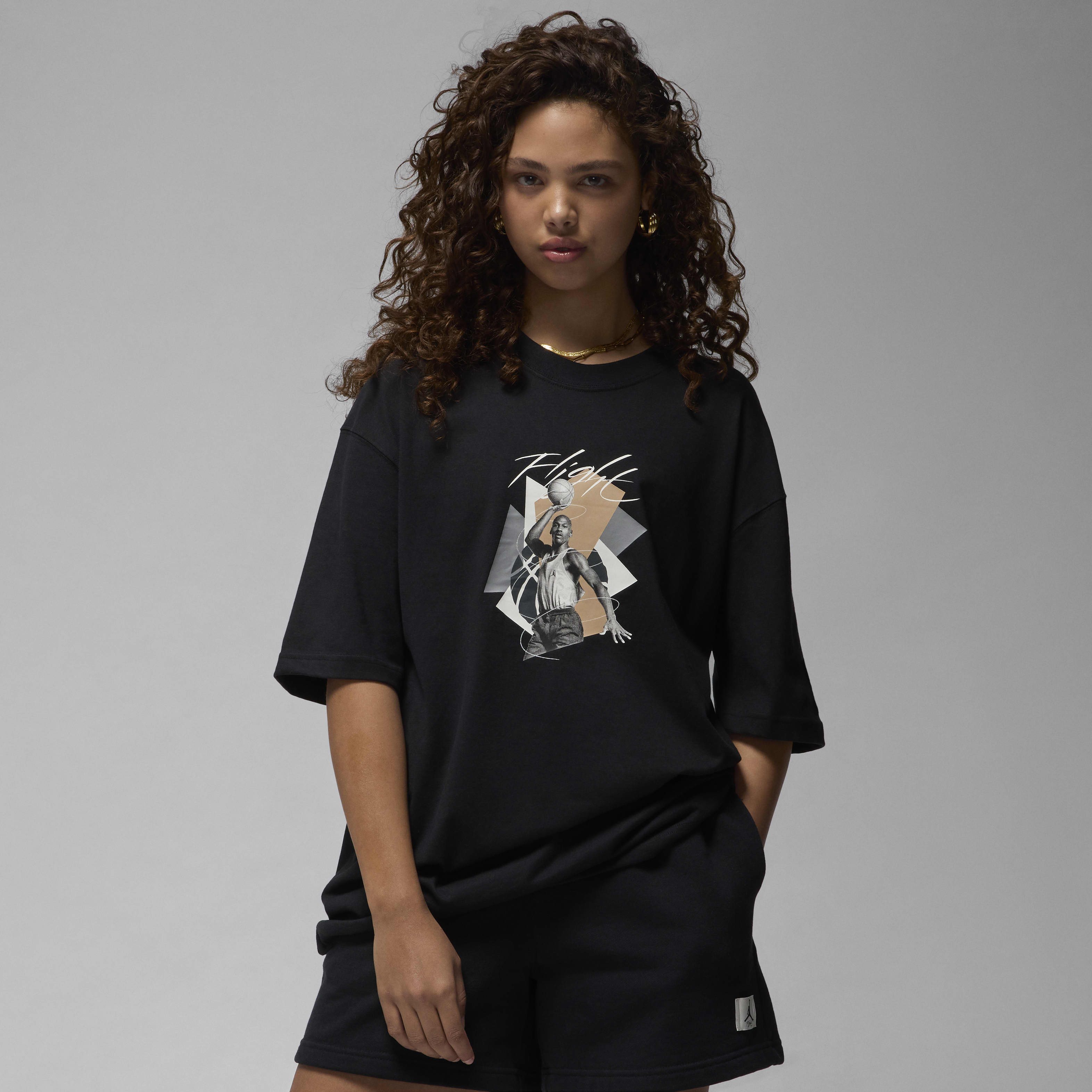 Jordan Women's Oversized Graphic T-Shirt