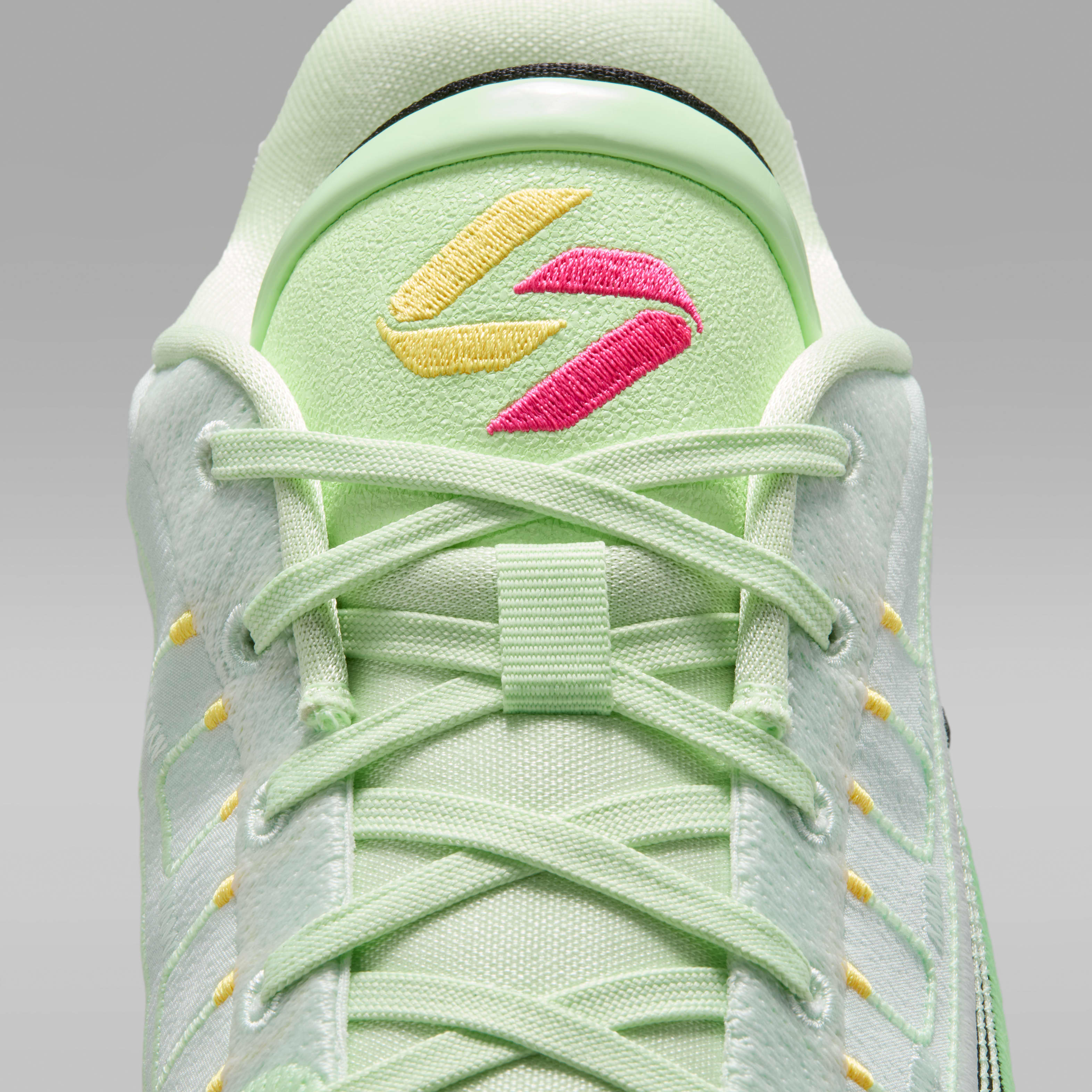Luka 4 Basketball Shoes
