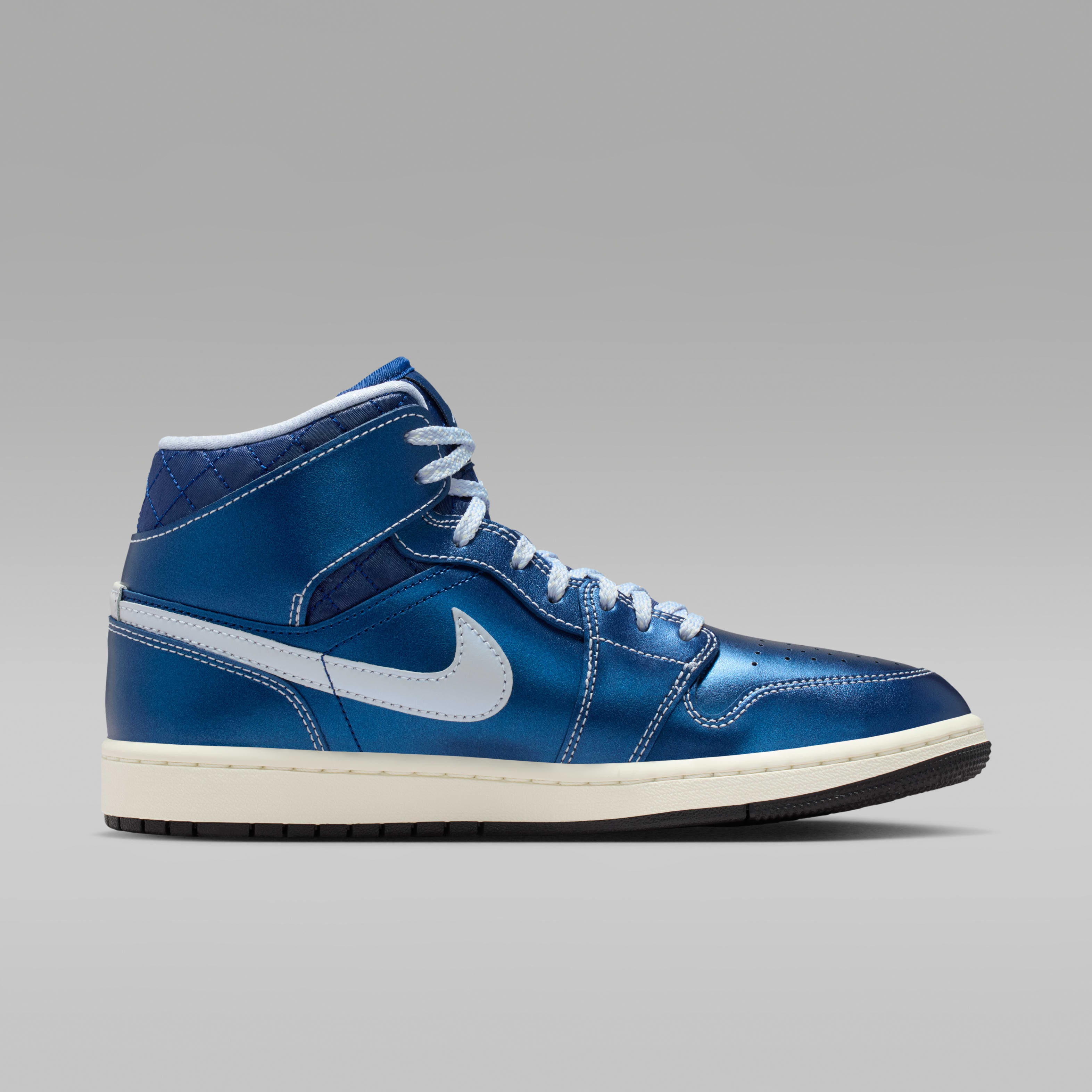 Air Jordan 1 Mid SE Women's Shoes