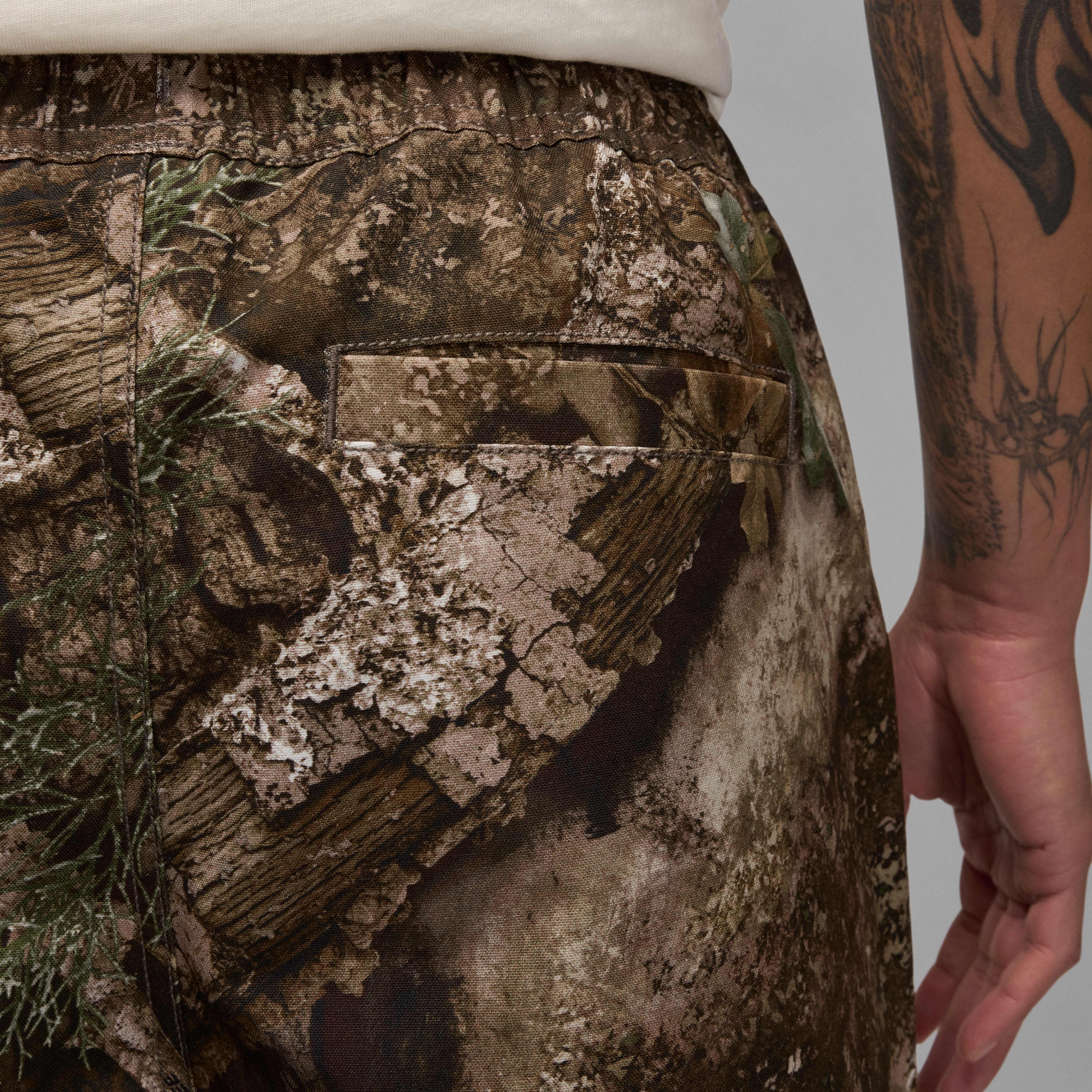 Jordan Brooklyn Men's Woven Realtree Pants