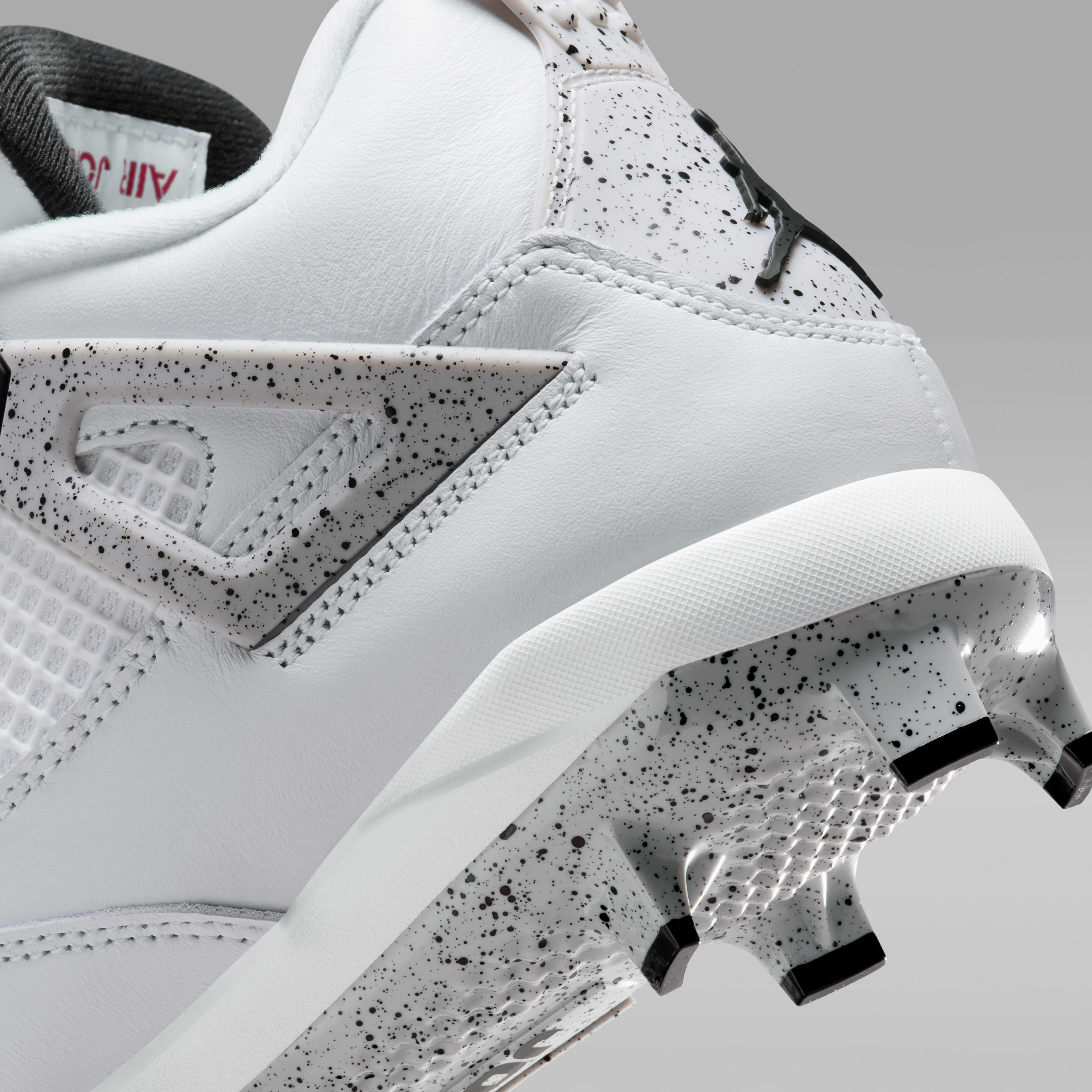 Jordan 4 Retro MCS Baseball Cleats