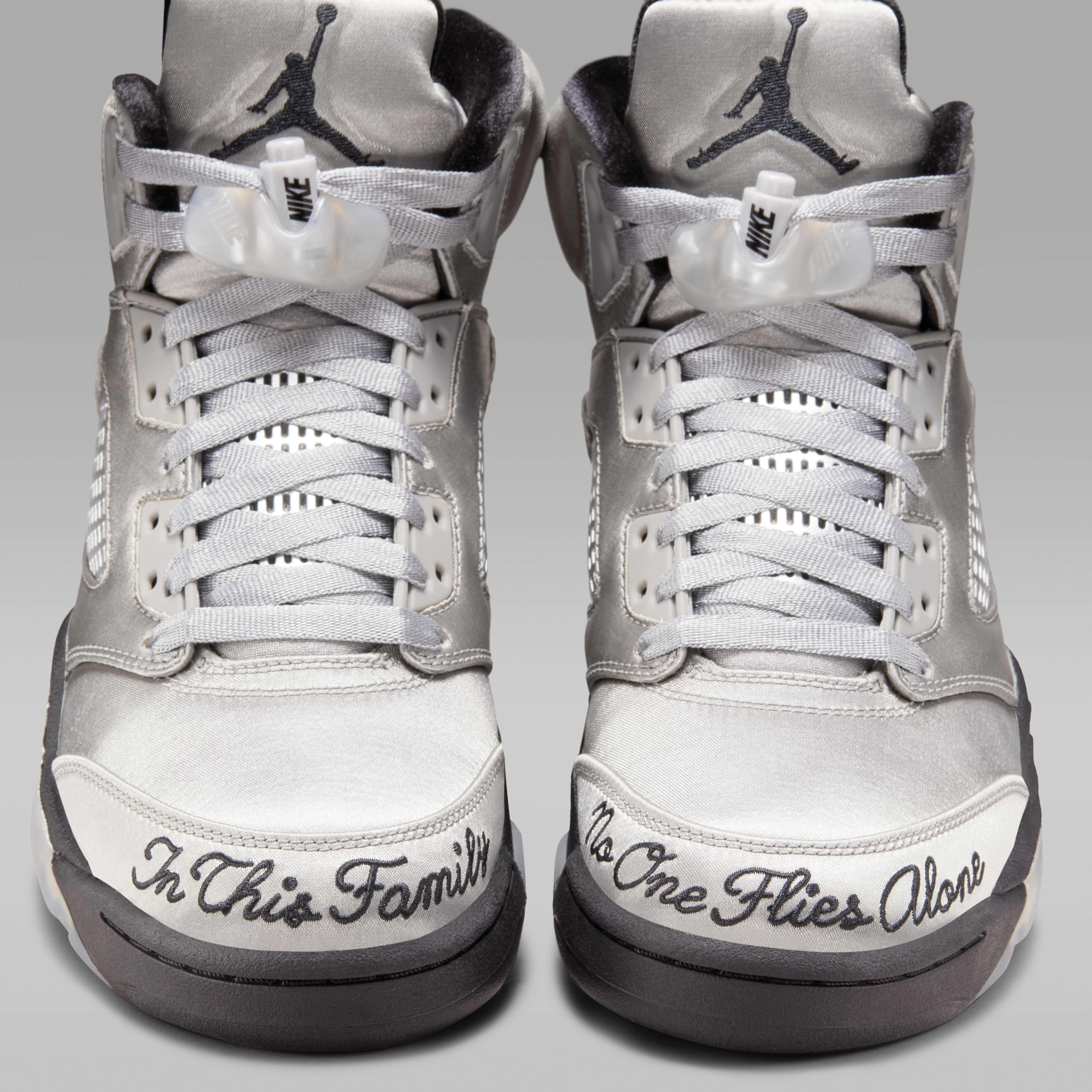 Air Jordan 5 Retro "Wings" Women's Shoes