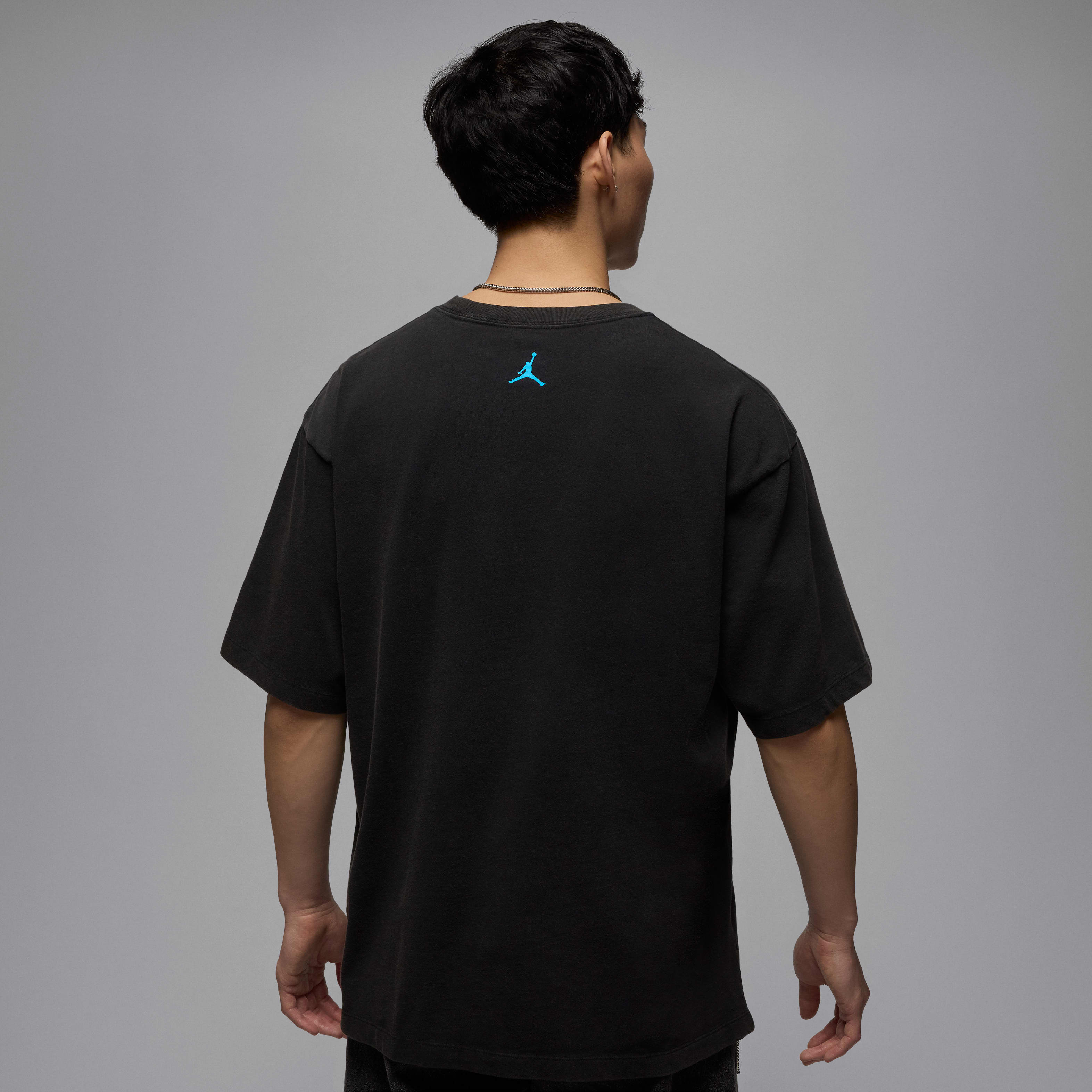 Jordan Flight Essentials Men's Graphic T-Shirt