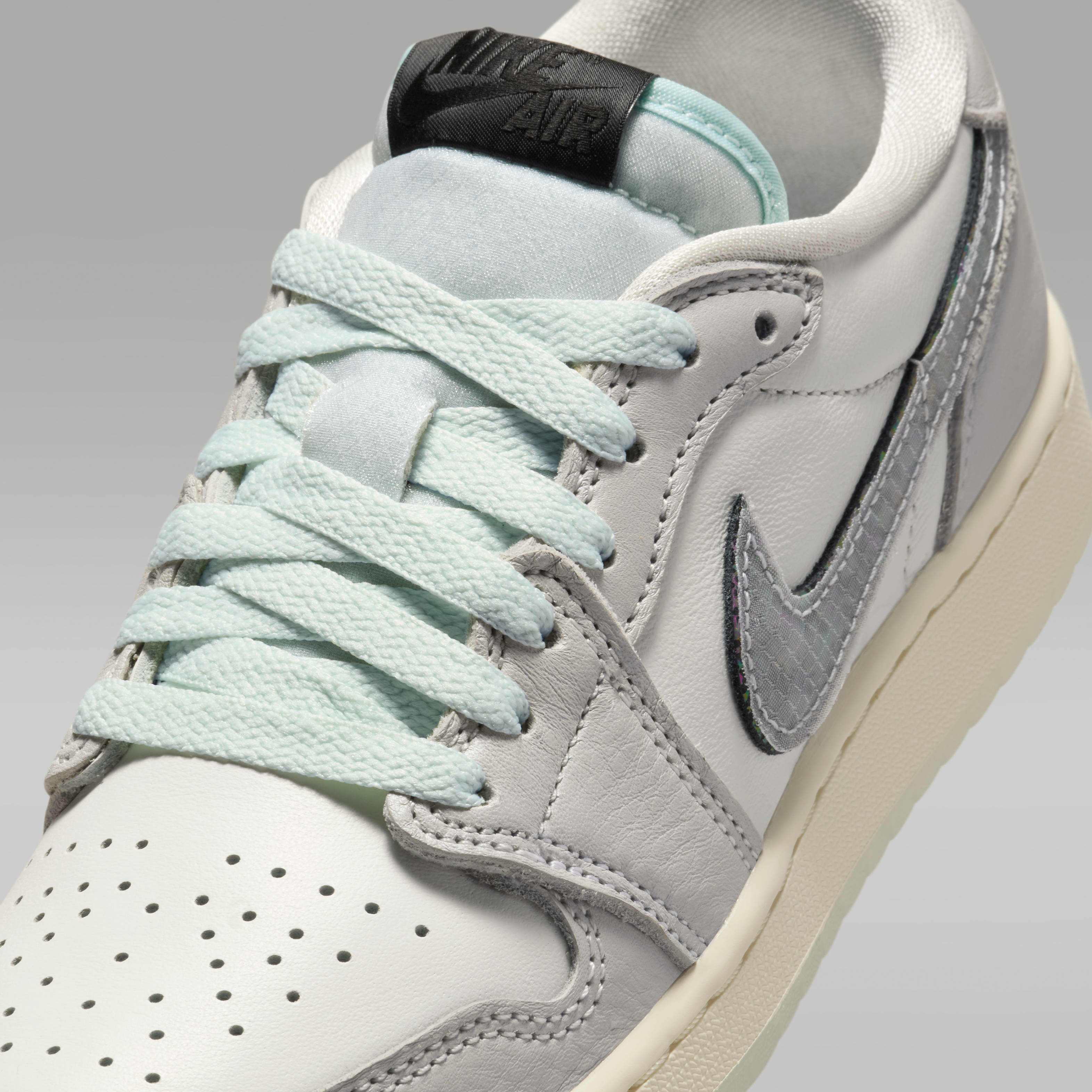 Air Jordan 1 Retro Low "LNY" Big Kids' Shoes
