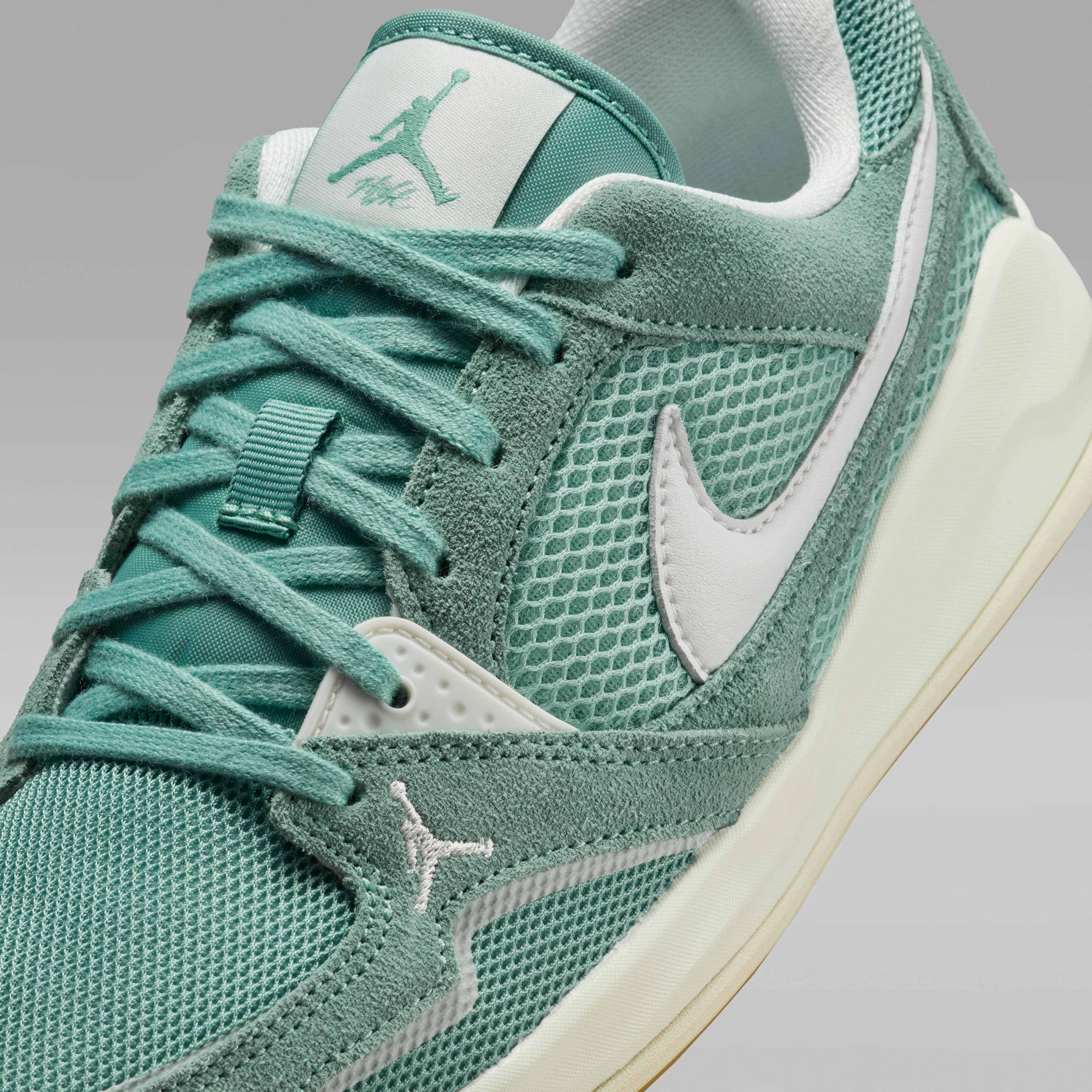 Jordan CMFT Era Women's Shoes