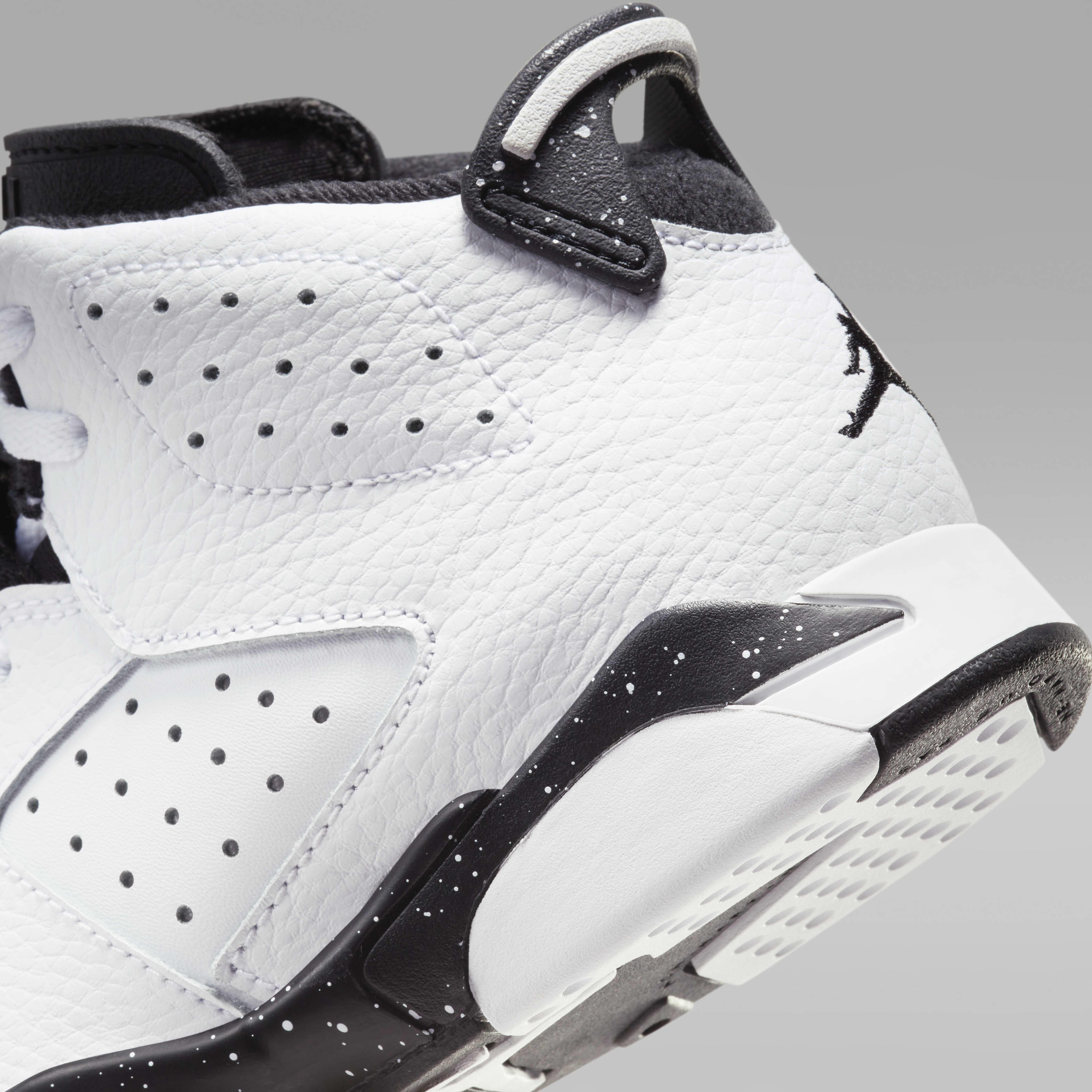 Jordan 6 Retro "White/Black" Little Kids' Shoes